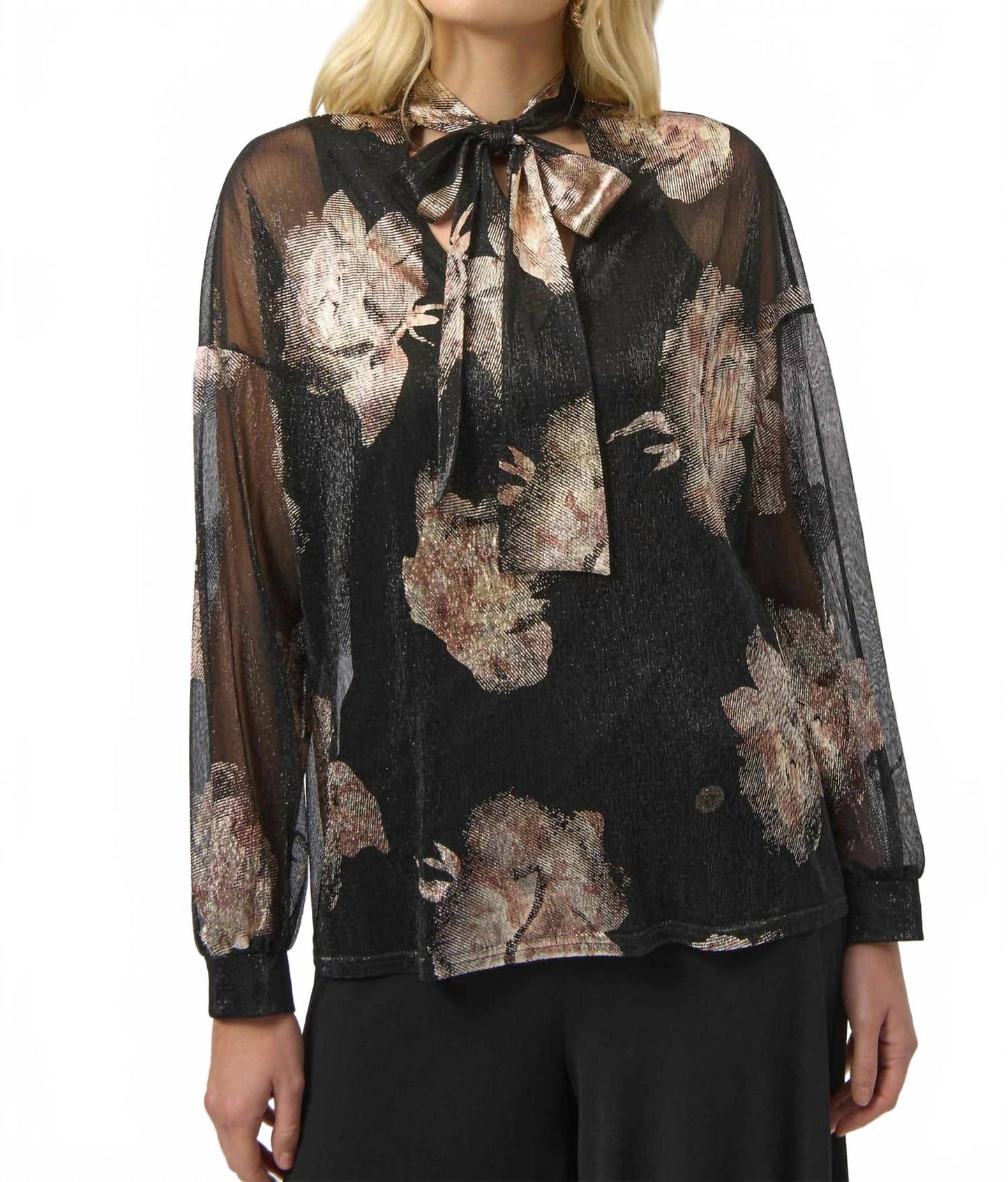 Top con estampado floral color negro