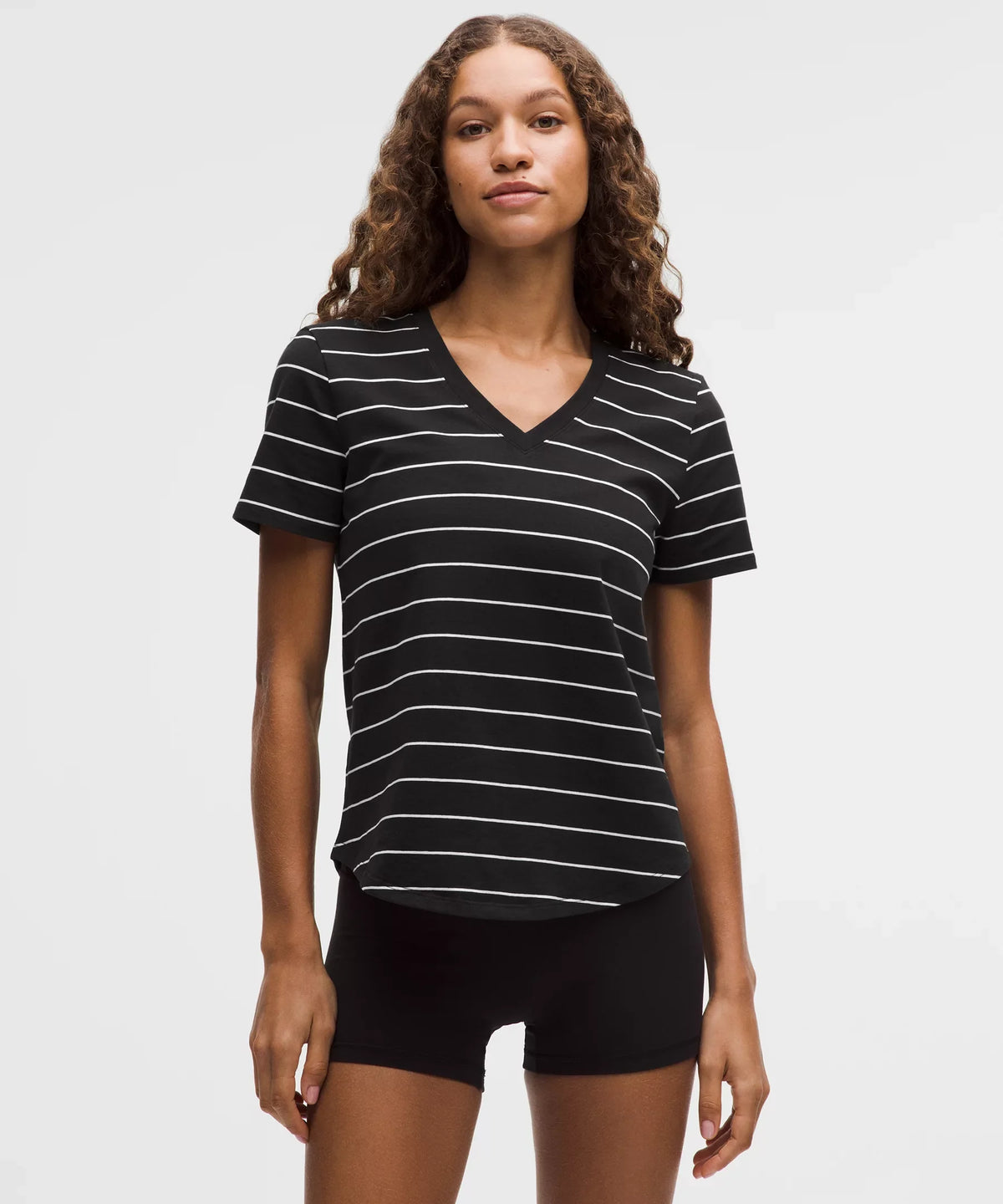 Camiseta con cuello en V