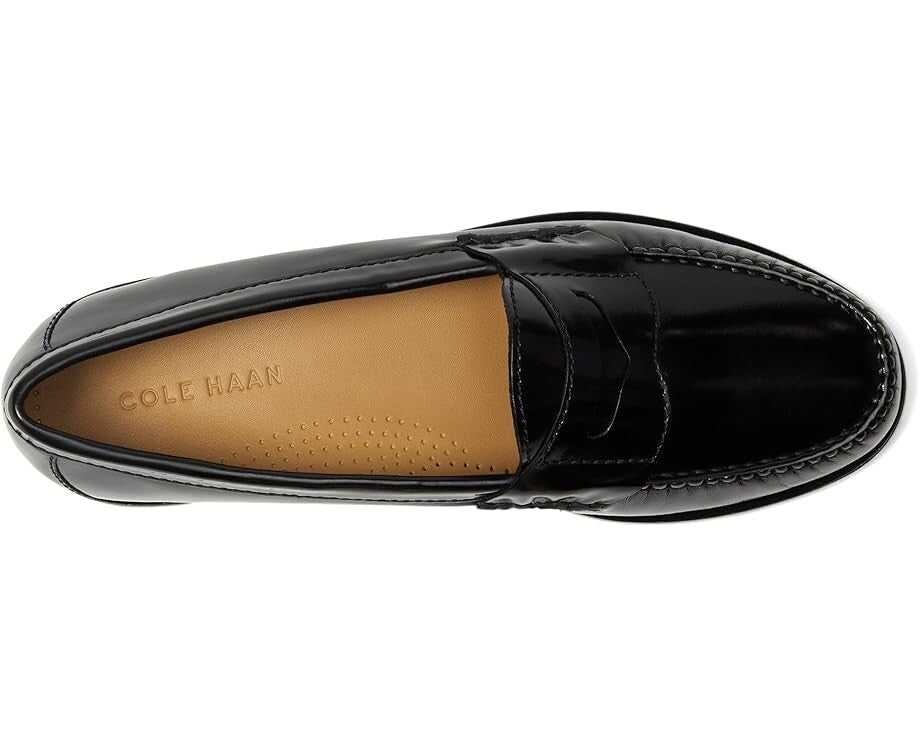 Mocasines de hombre de cuero color negro