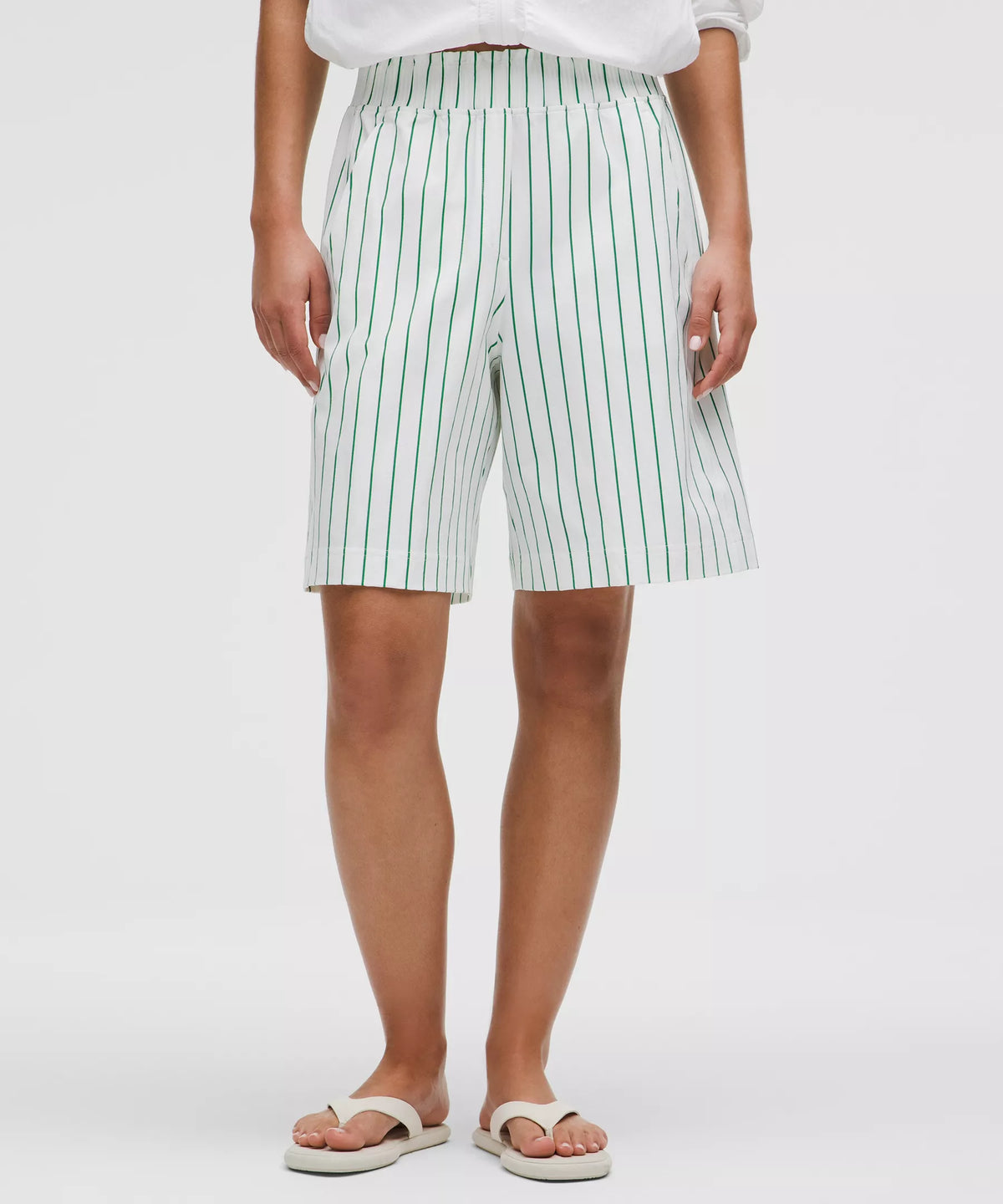 Short de tiro alto con boleros