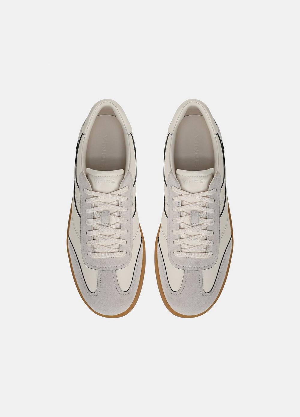 Tenis de cuero