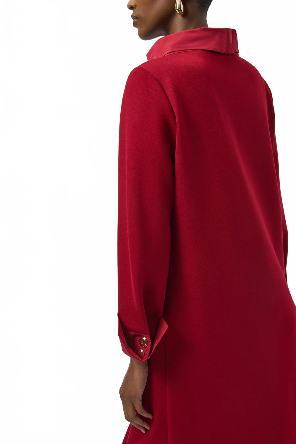 Vestido con cuello alto