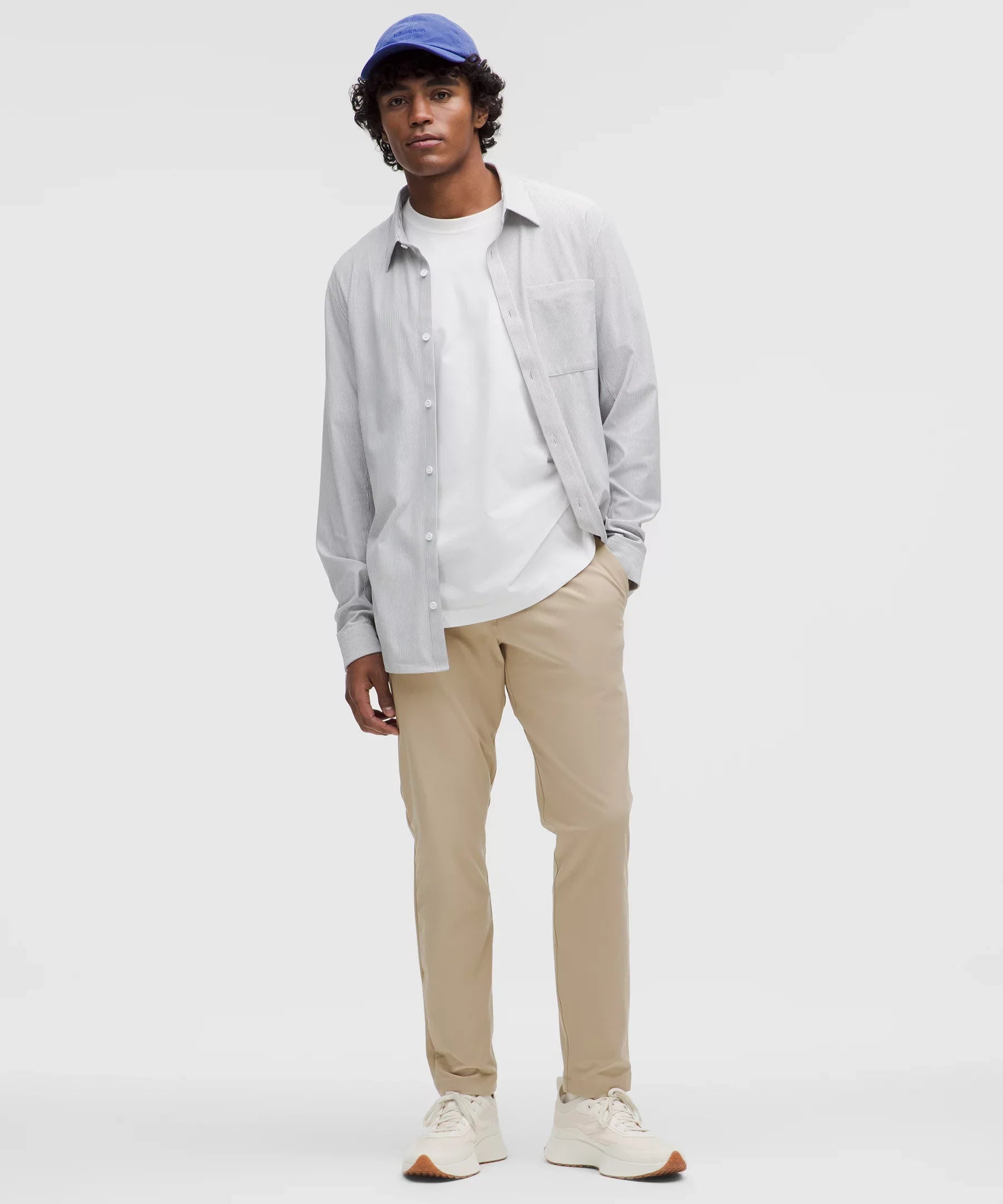 Pantalón de corte ajustado