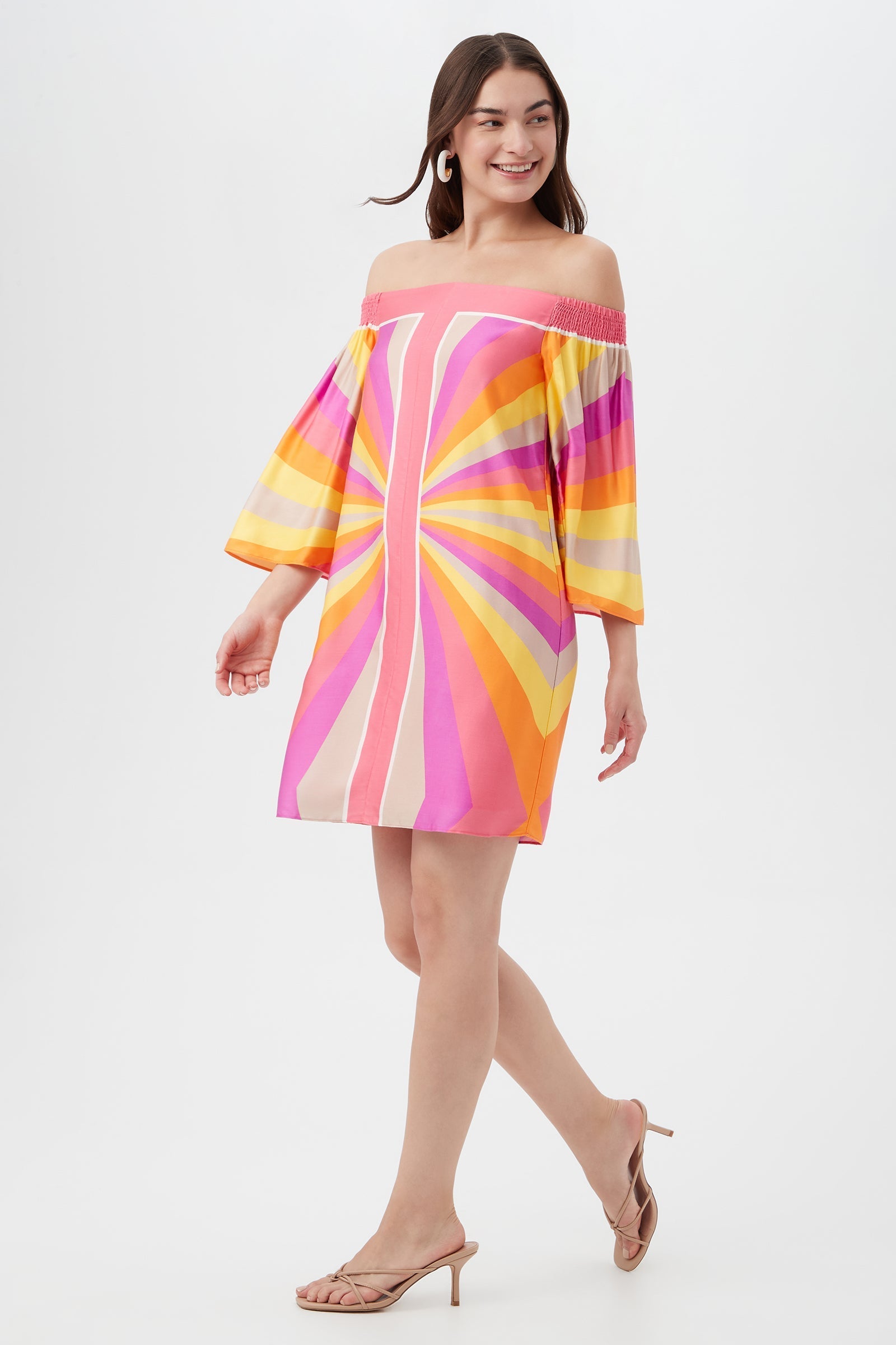Vestido con hombros descubiertos