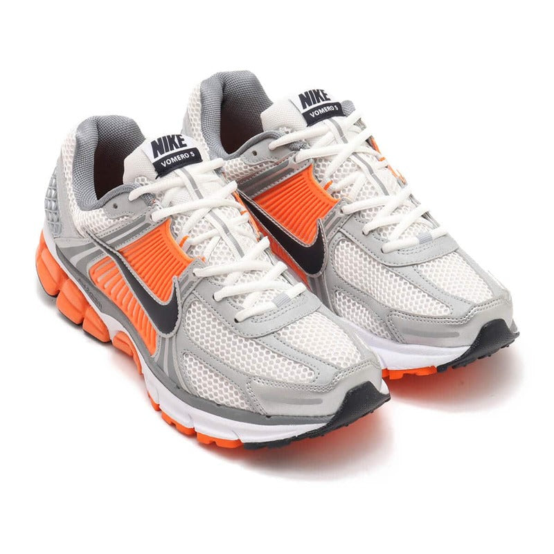 Calzado color naranja