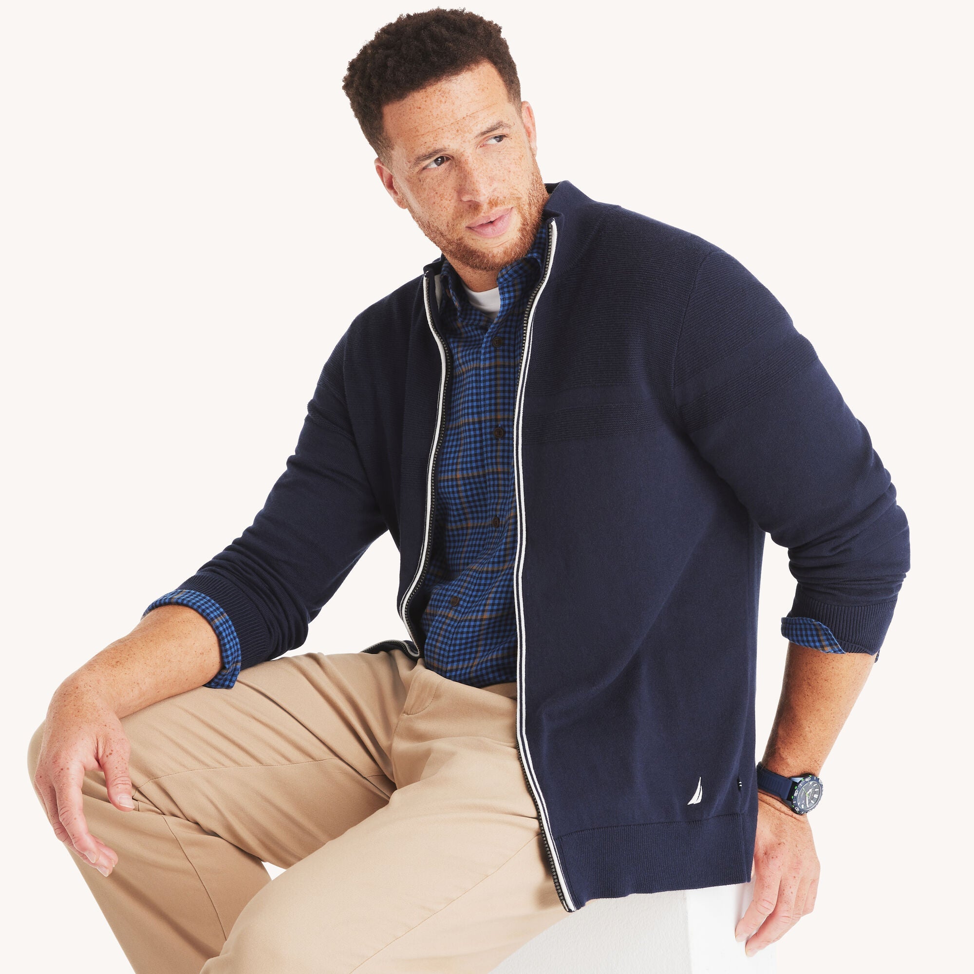 Suéter de hombre con cuello alto