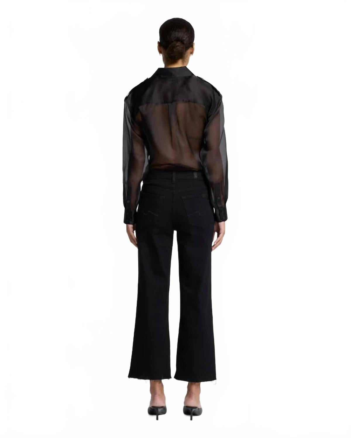 Jean color negro