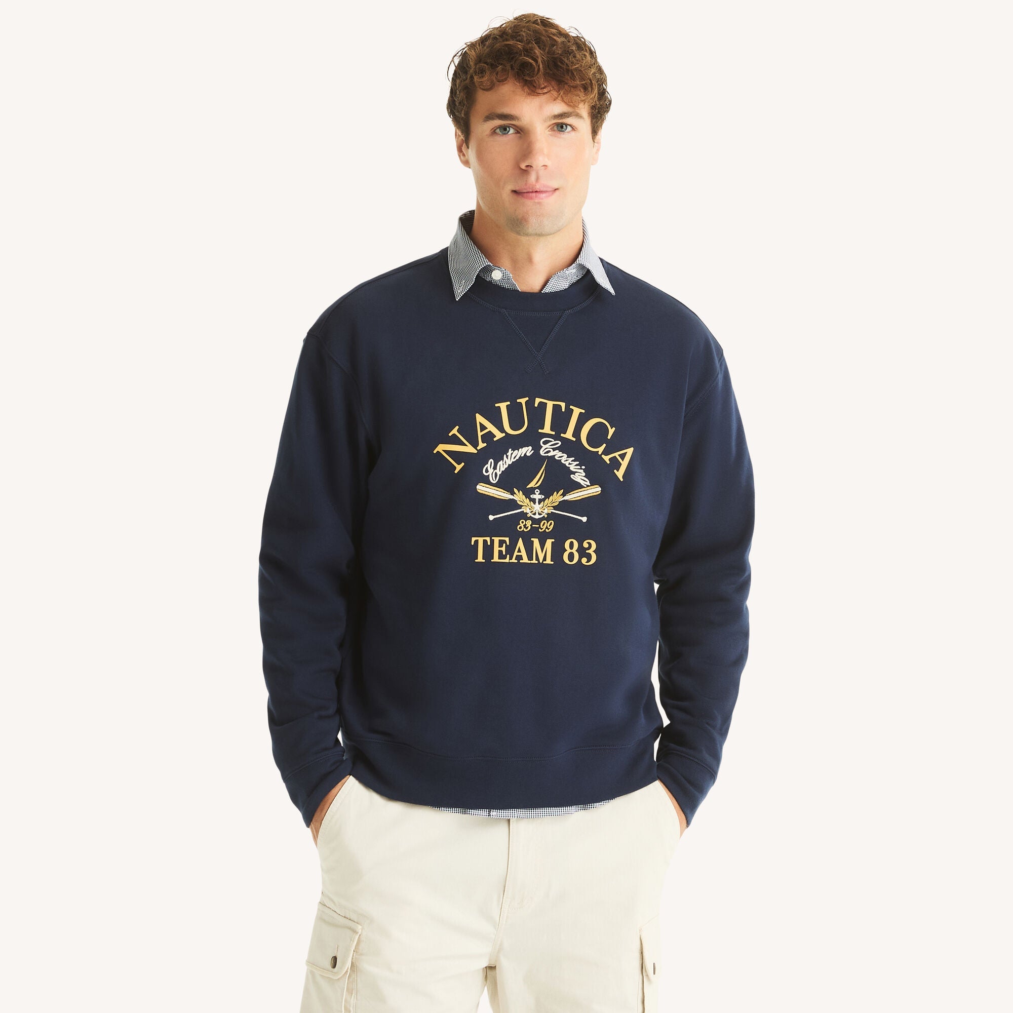 Buzo de hombre con cuello redondo