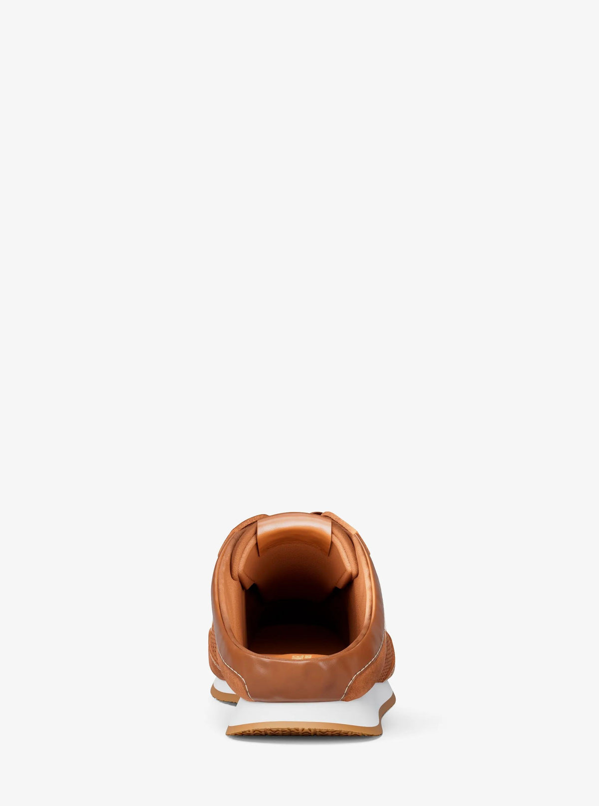 Tenis de gamuza sin cordones