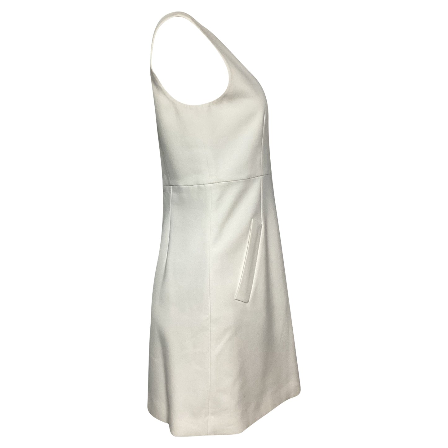 Vestido corto sin mangas color blanco