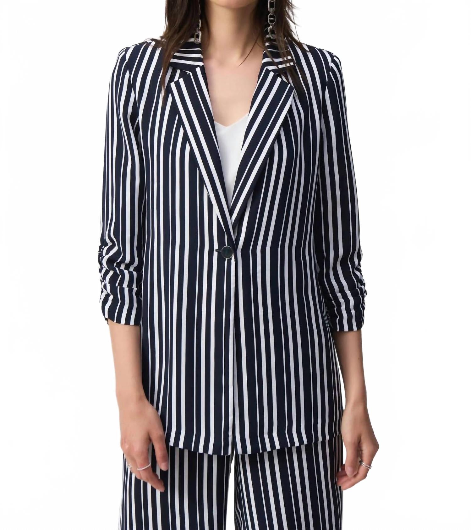 Blazer a rayas color azul