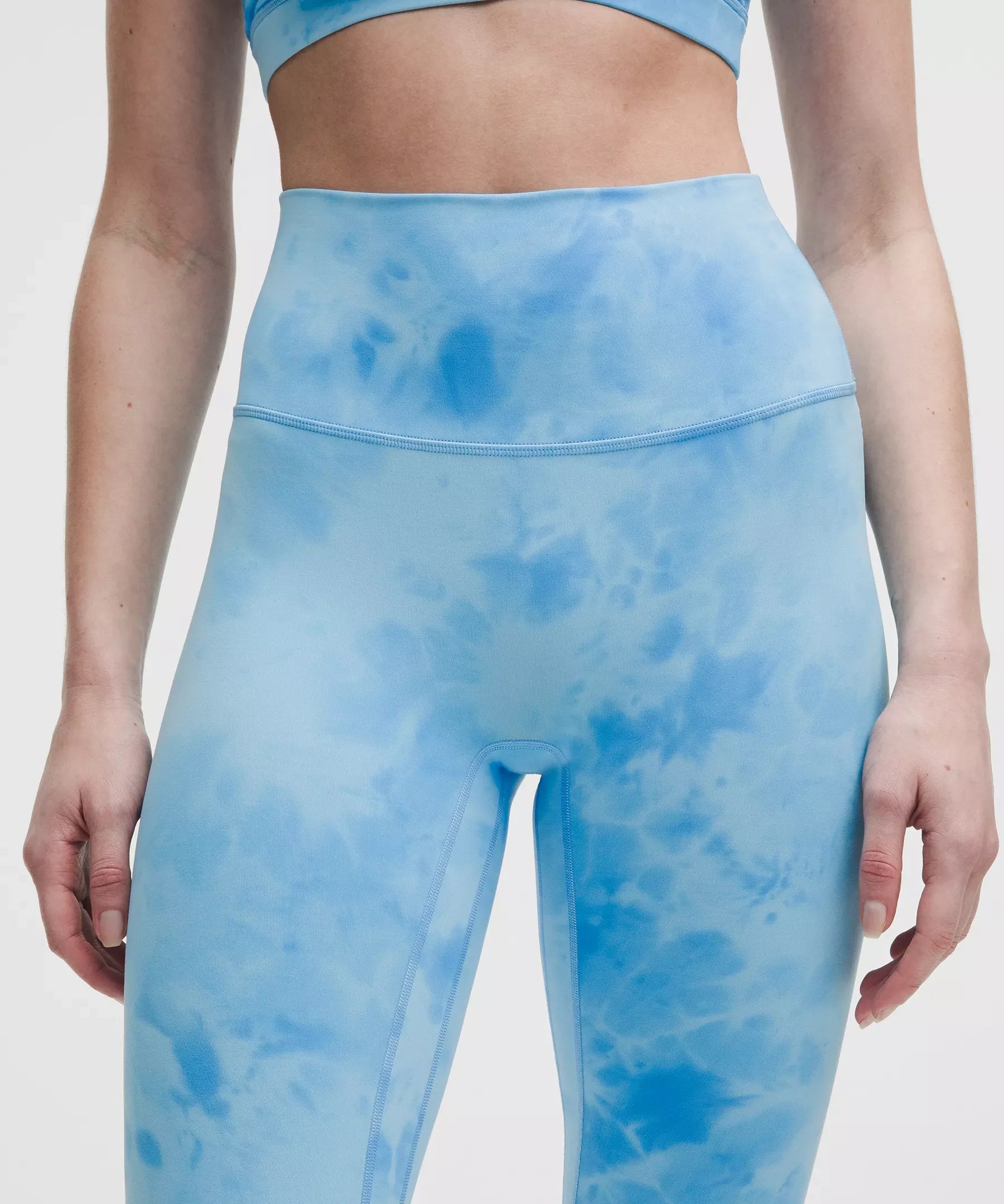 Pantalón de tiro alto