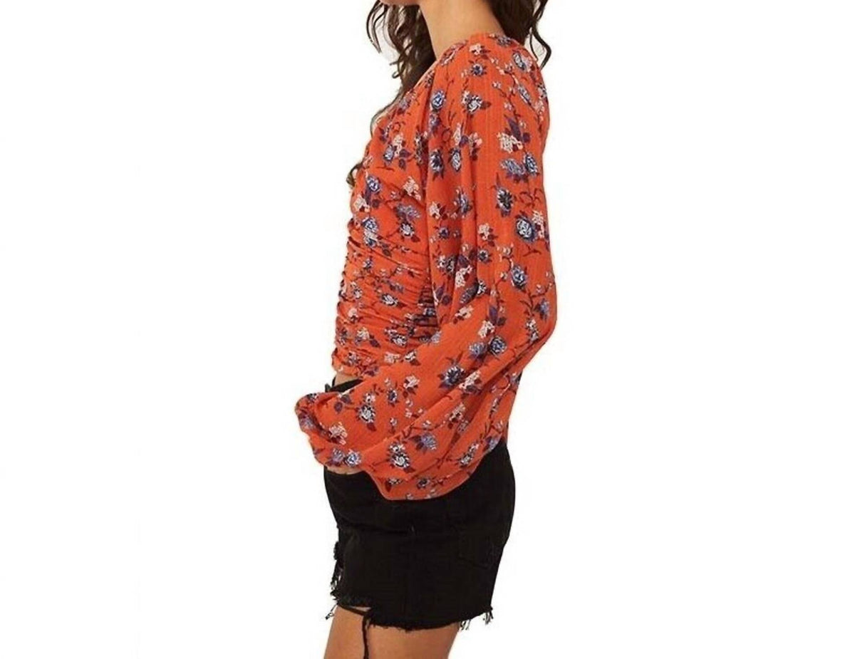 Blusa con cuello en V
