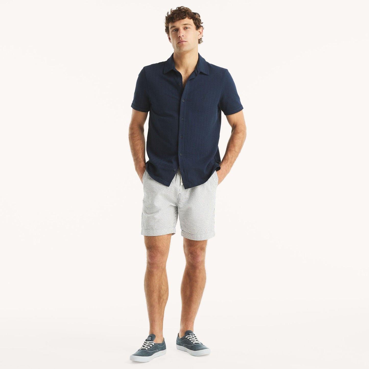 Short de hombre a rayas