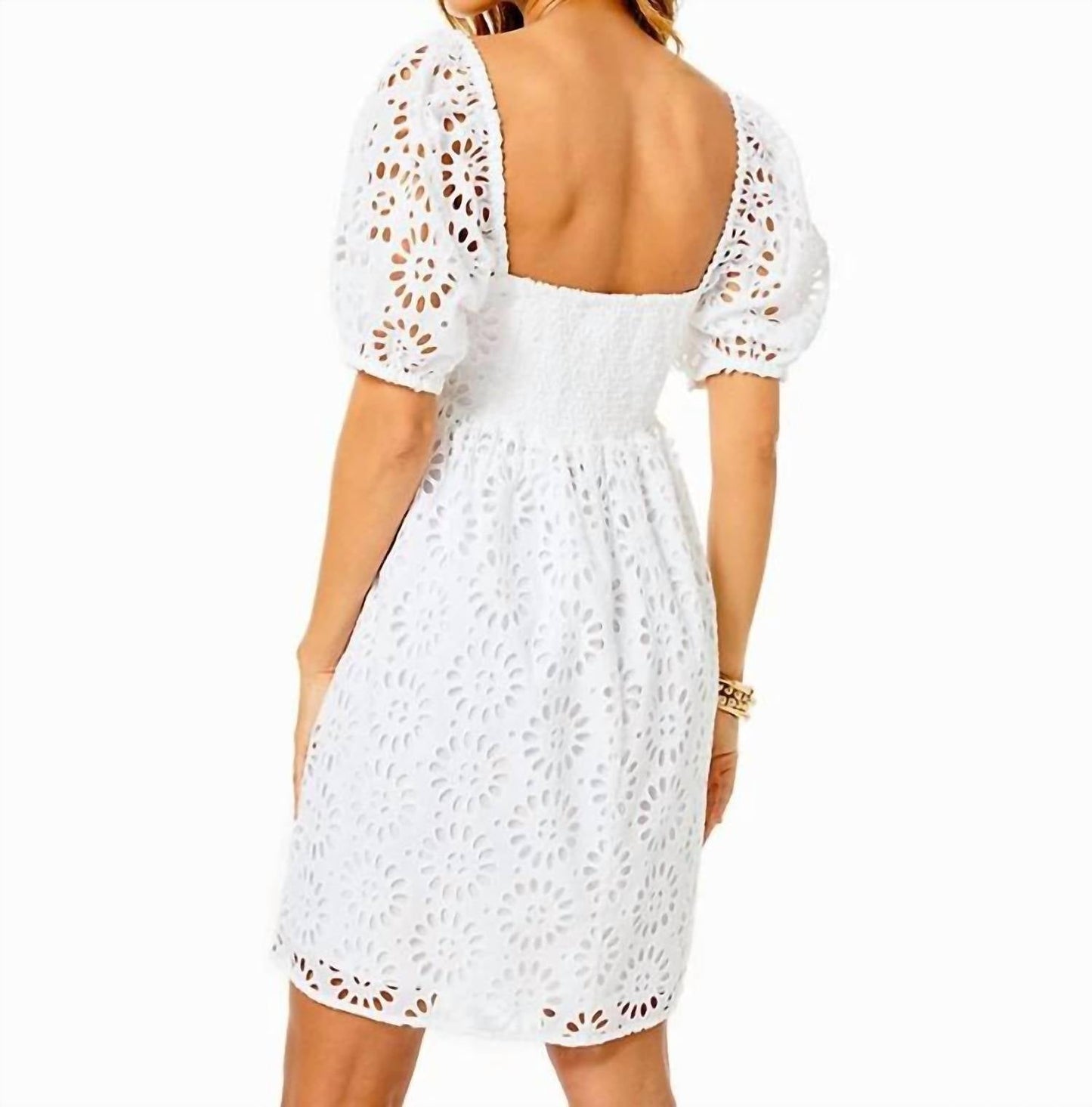 Vestido de manga corta color blanco