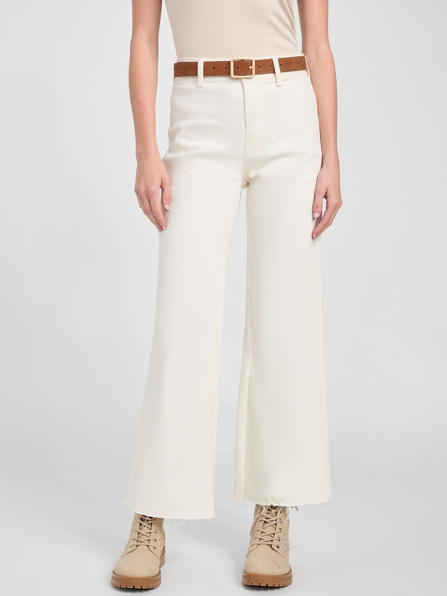 Pantalón de mezclilla de pierna ancha