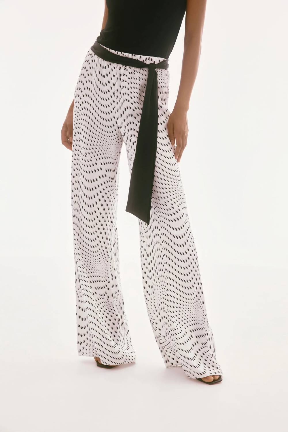 Pantalón de pierna ancha de lunares