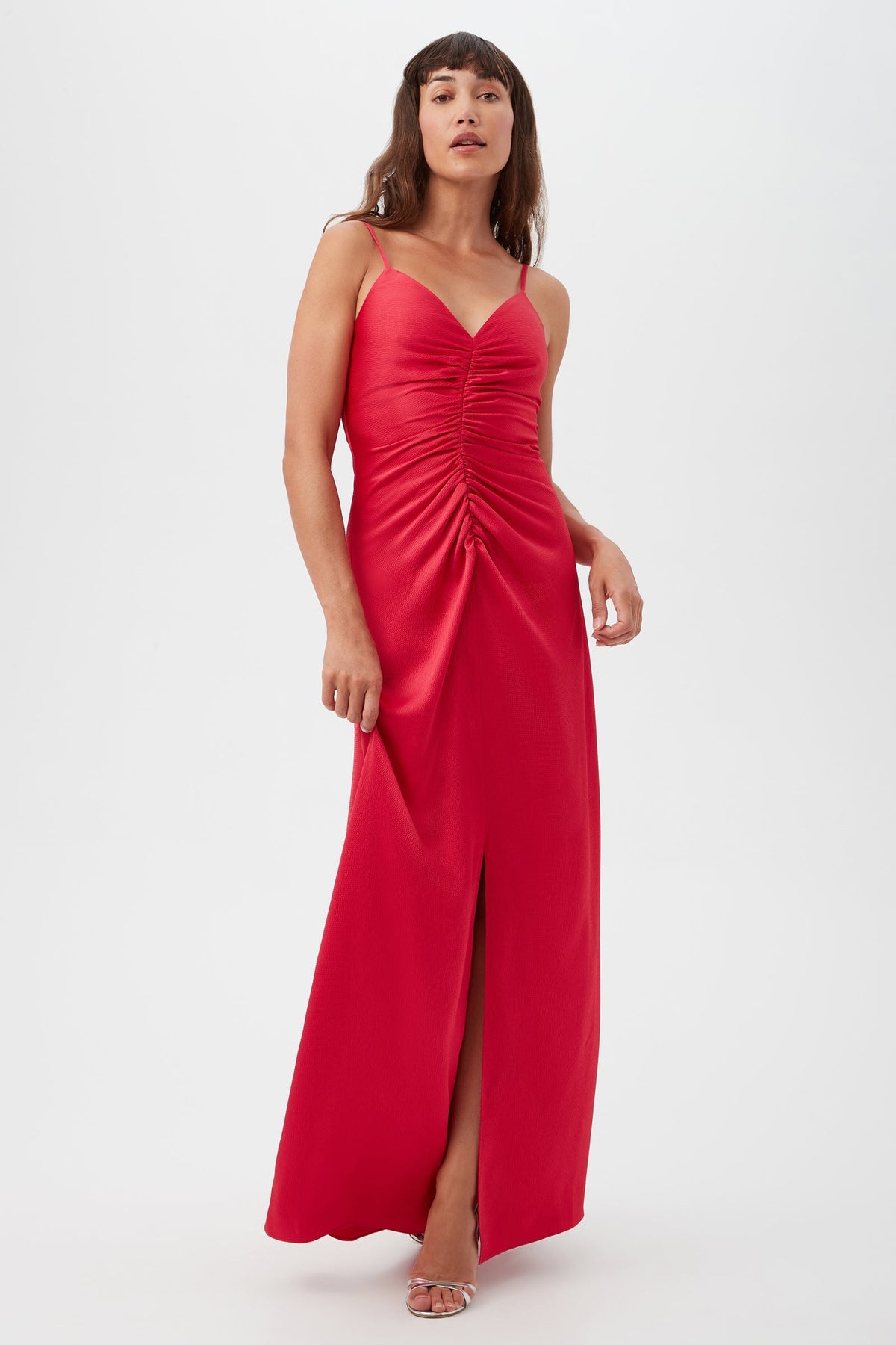Vestido de satén sin mangas