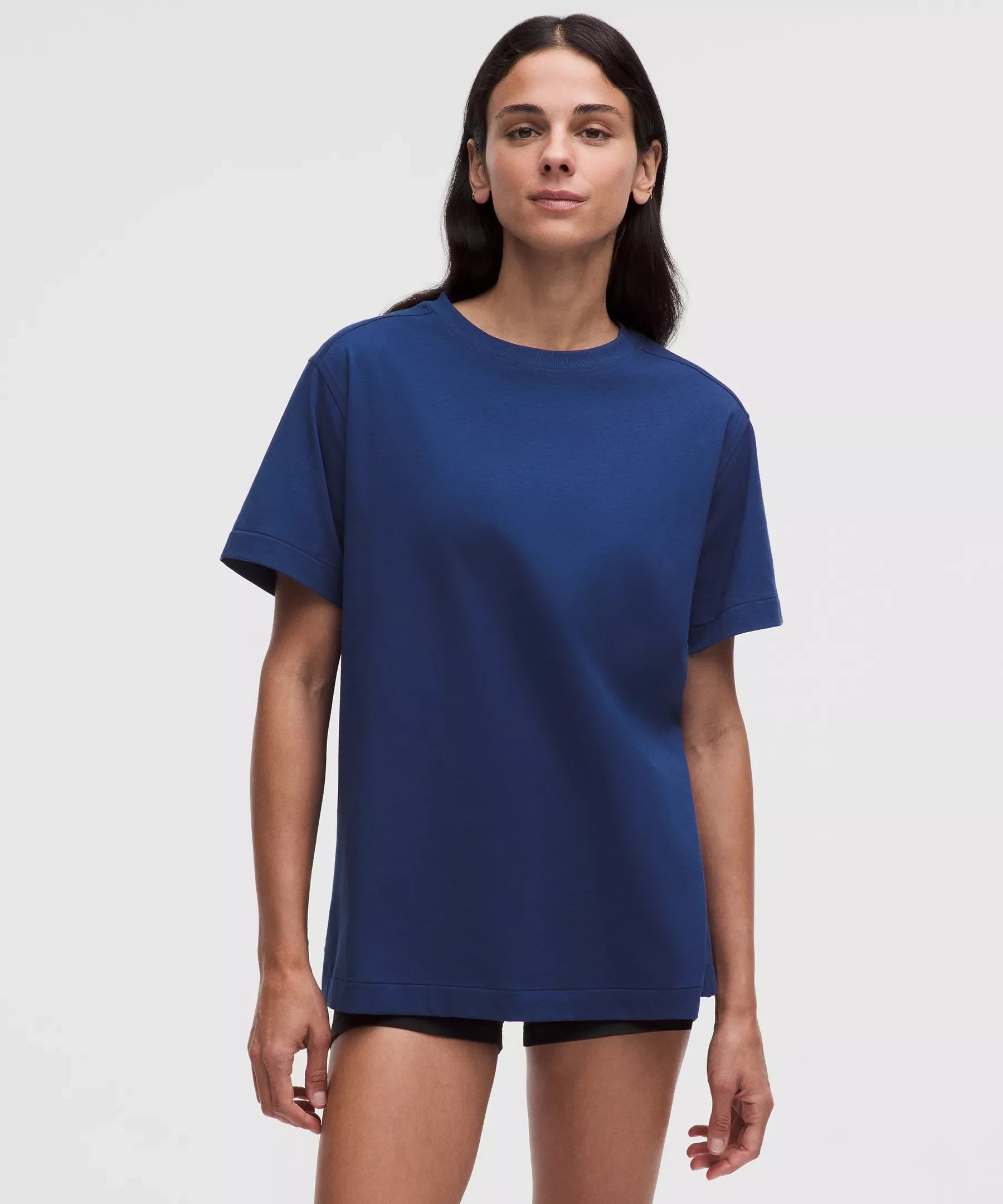 Camiseta de algodón con cuello redondo