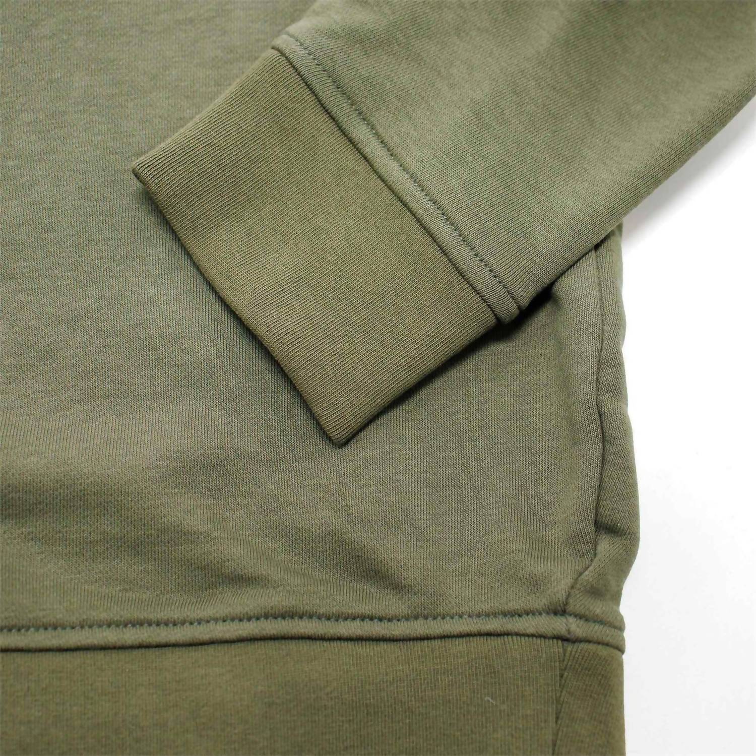 Buzo de hombre con estampado color verde