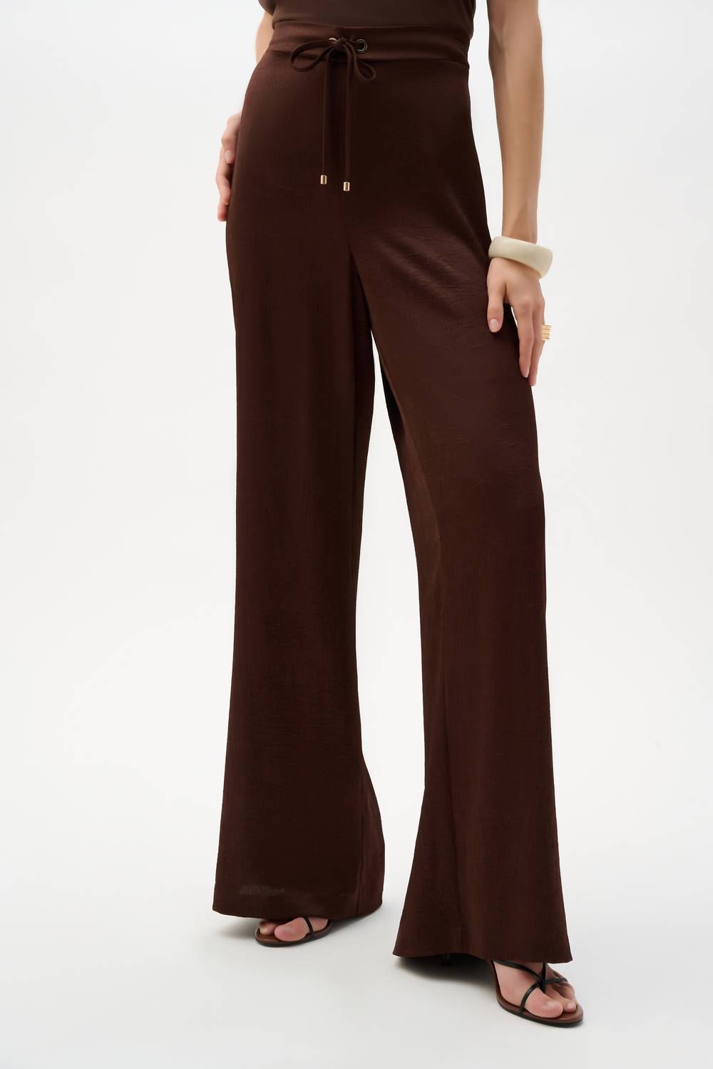 Pantalón de satén de pierna ancha