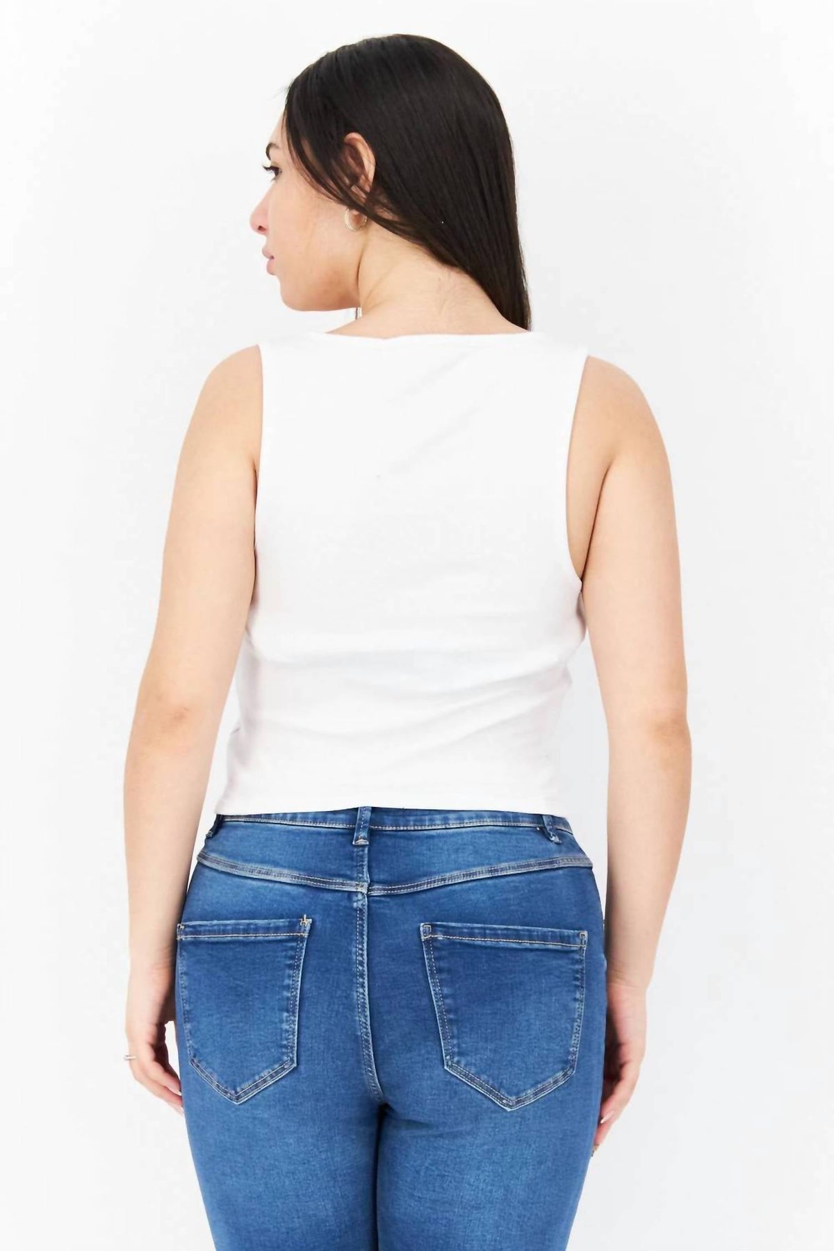 Camiseta sin mangas color blanco