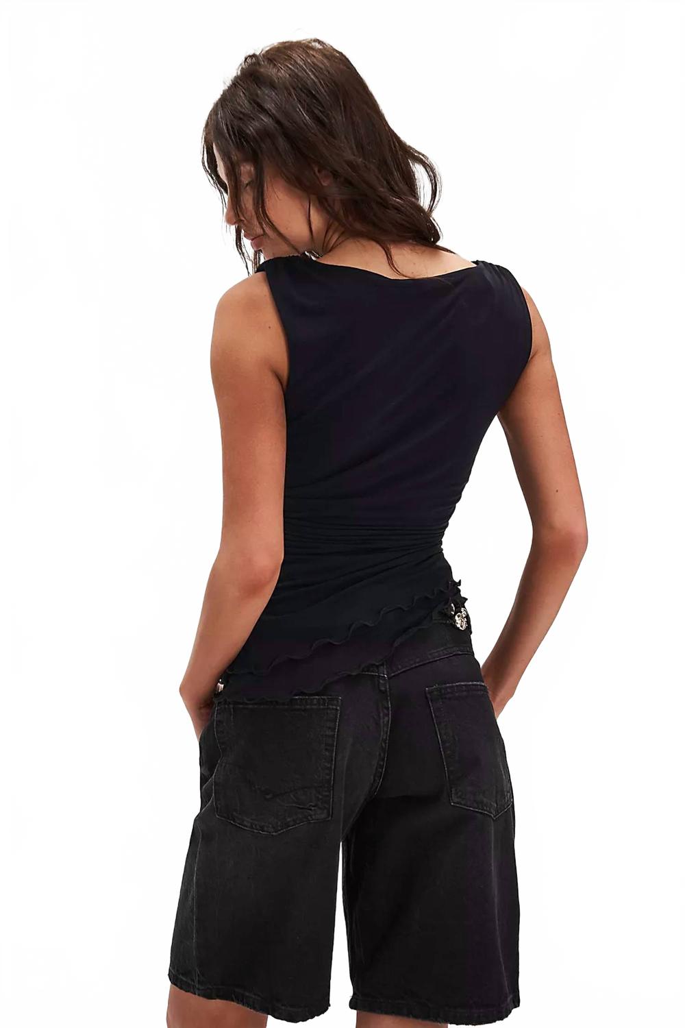 Top color negro