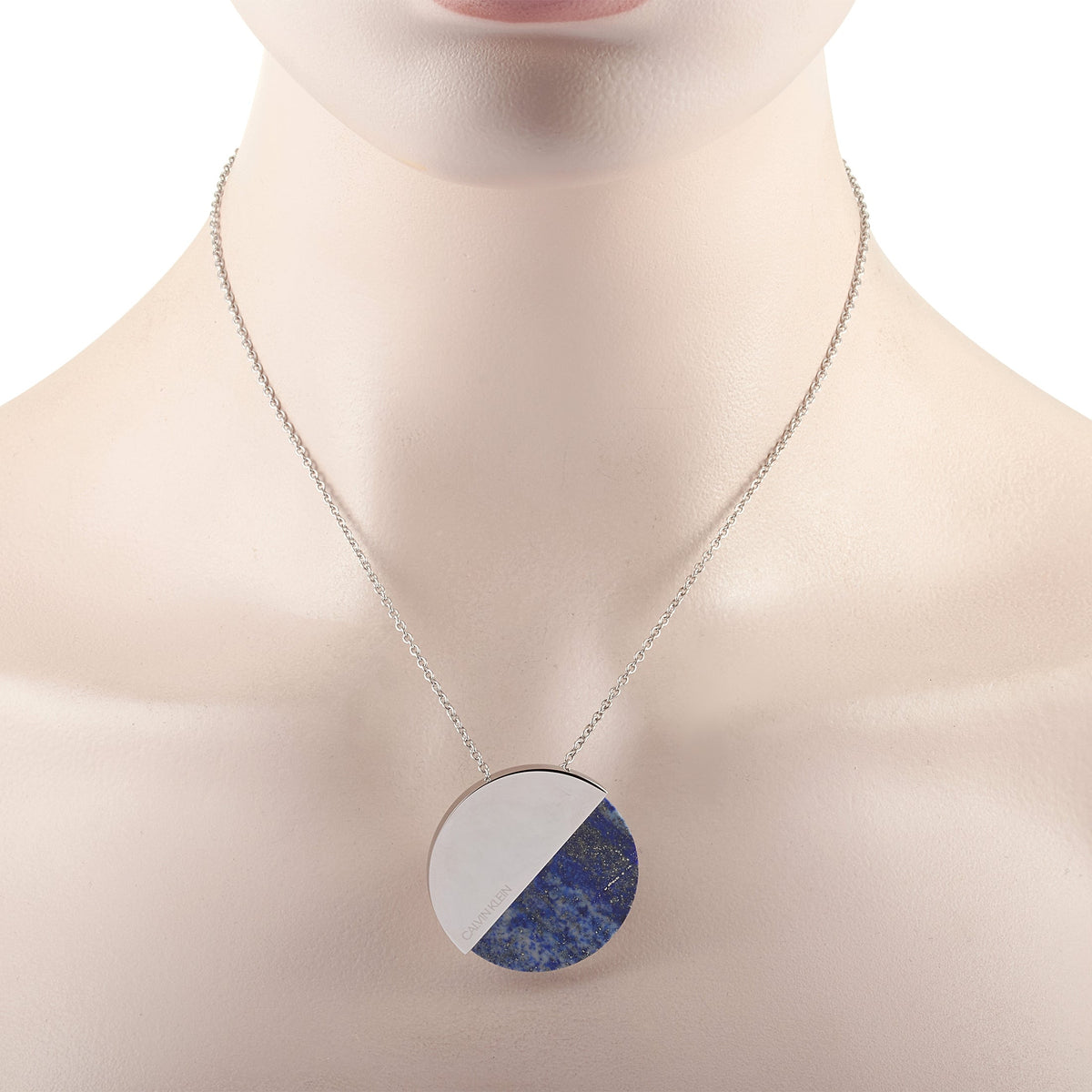 Collar de acero inoxidable