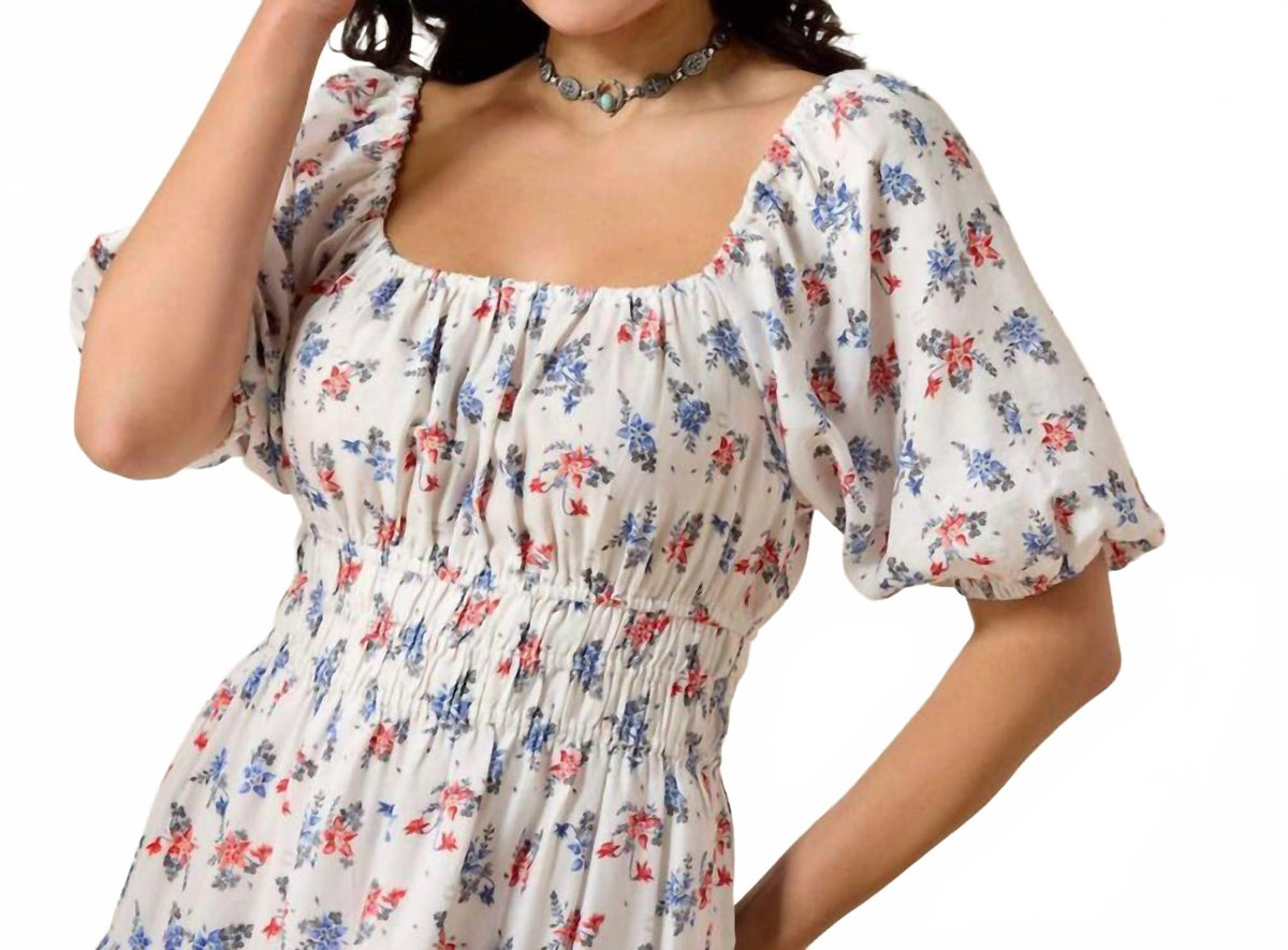 Vestido corto con estampado floral