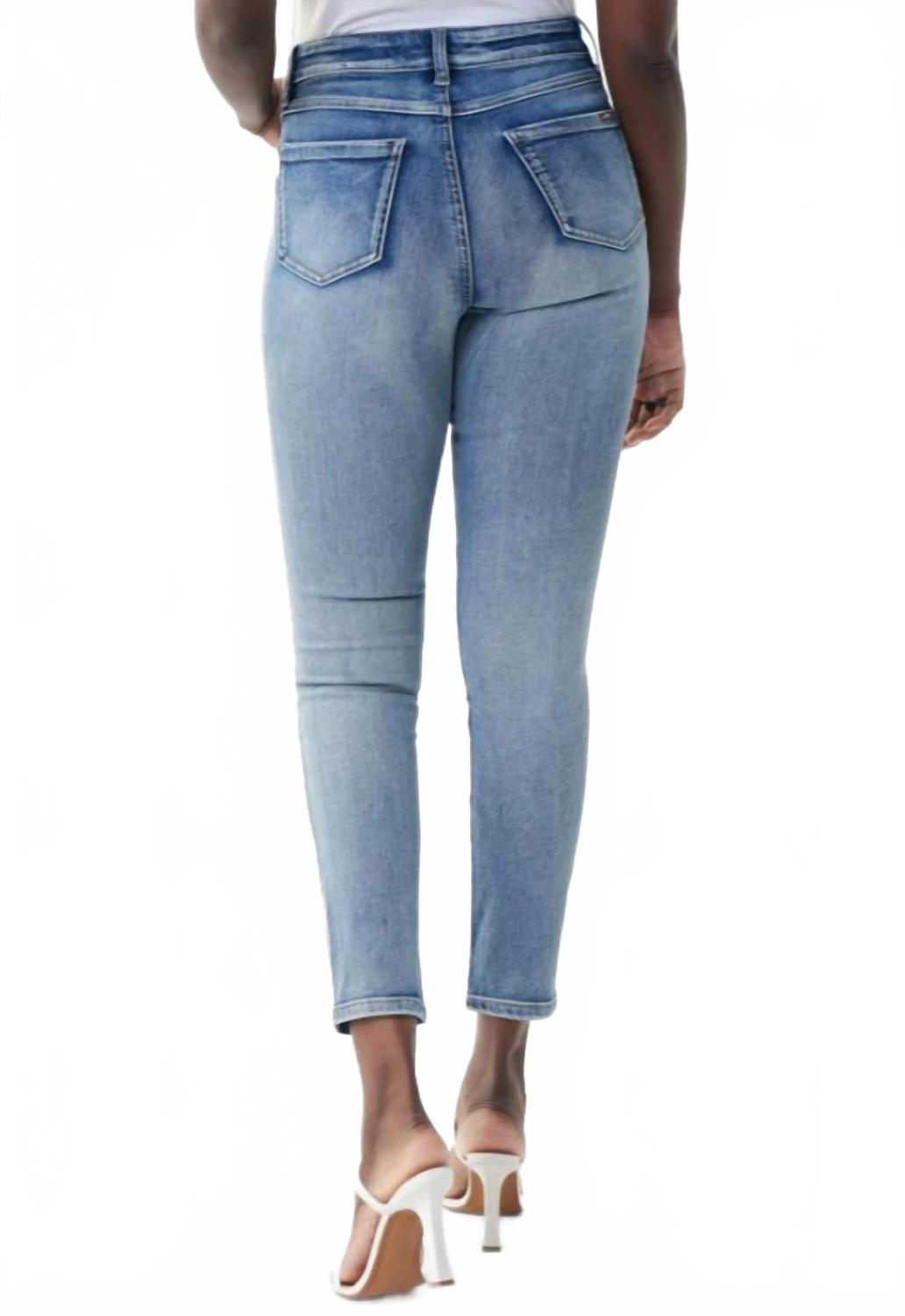 Pantalón de mezclilla color azul