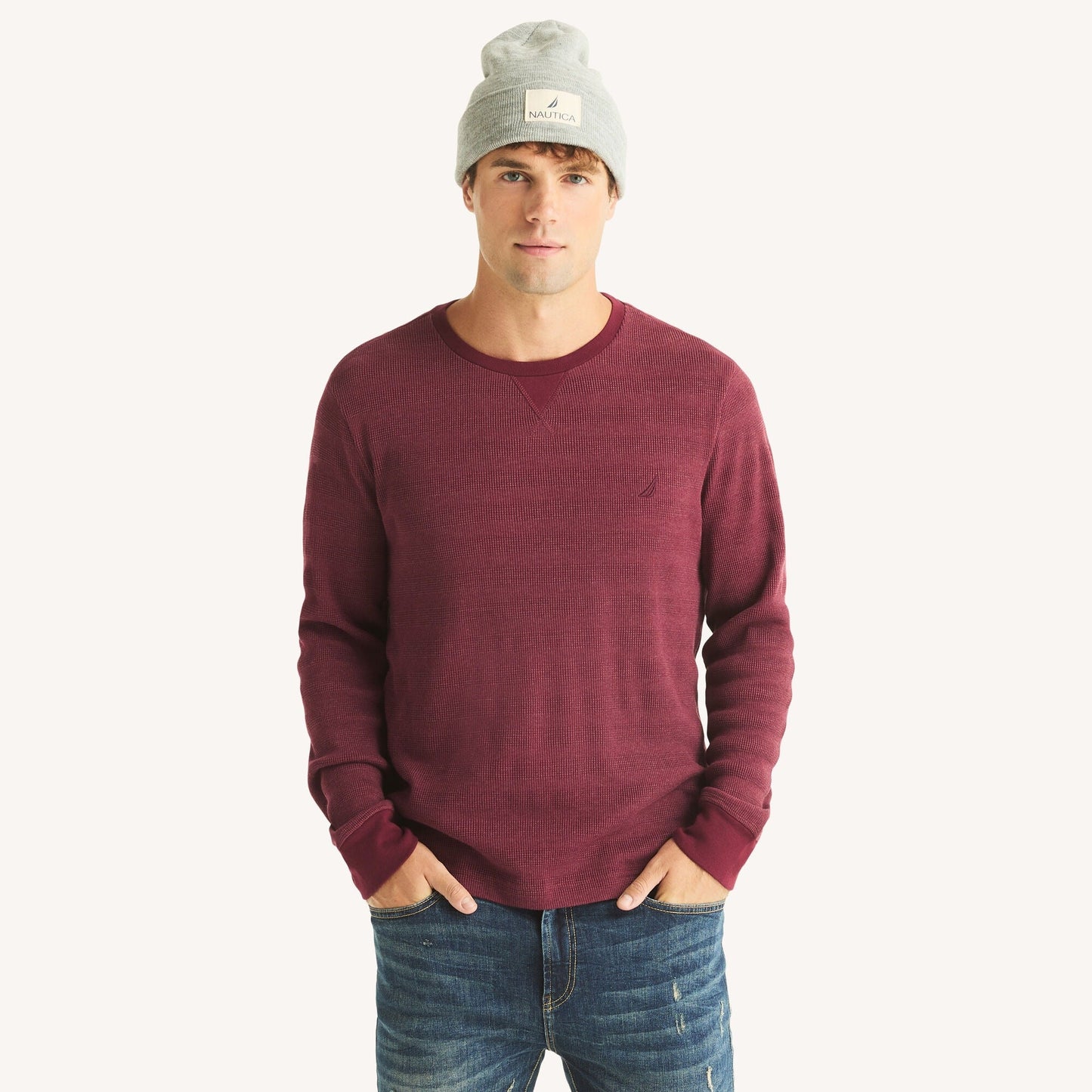 Buzo de hombre con cuello redondo