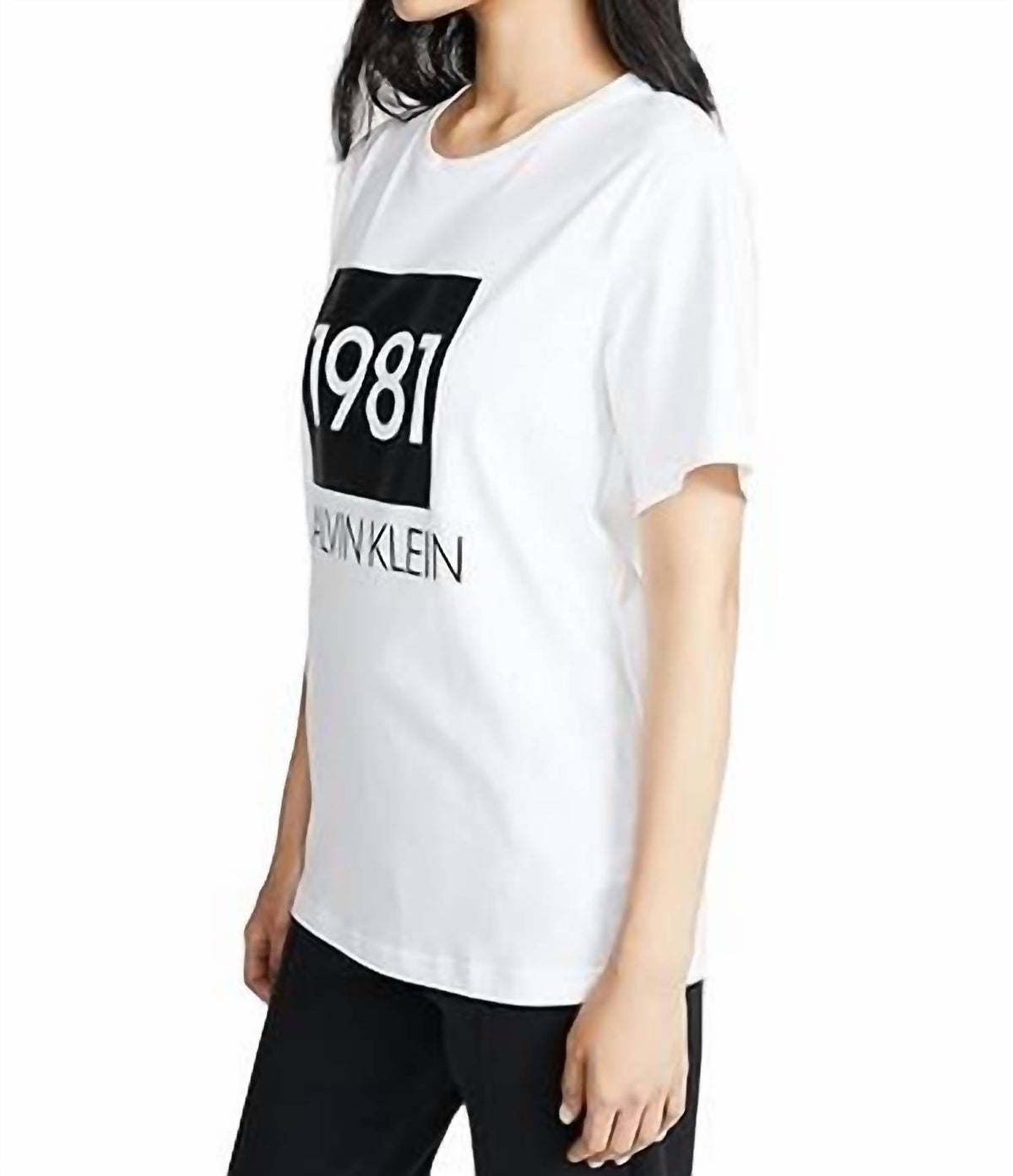 Camiseta de algodón con cuello redondo color blanco