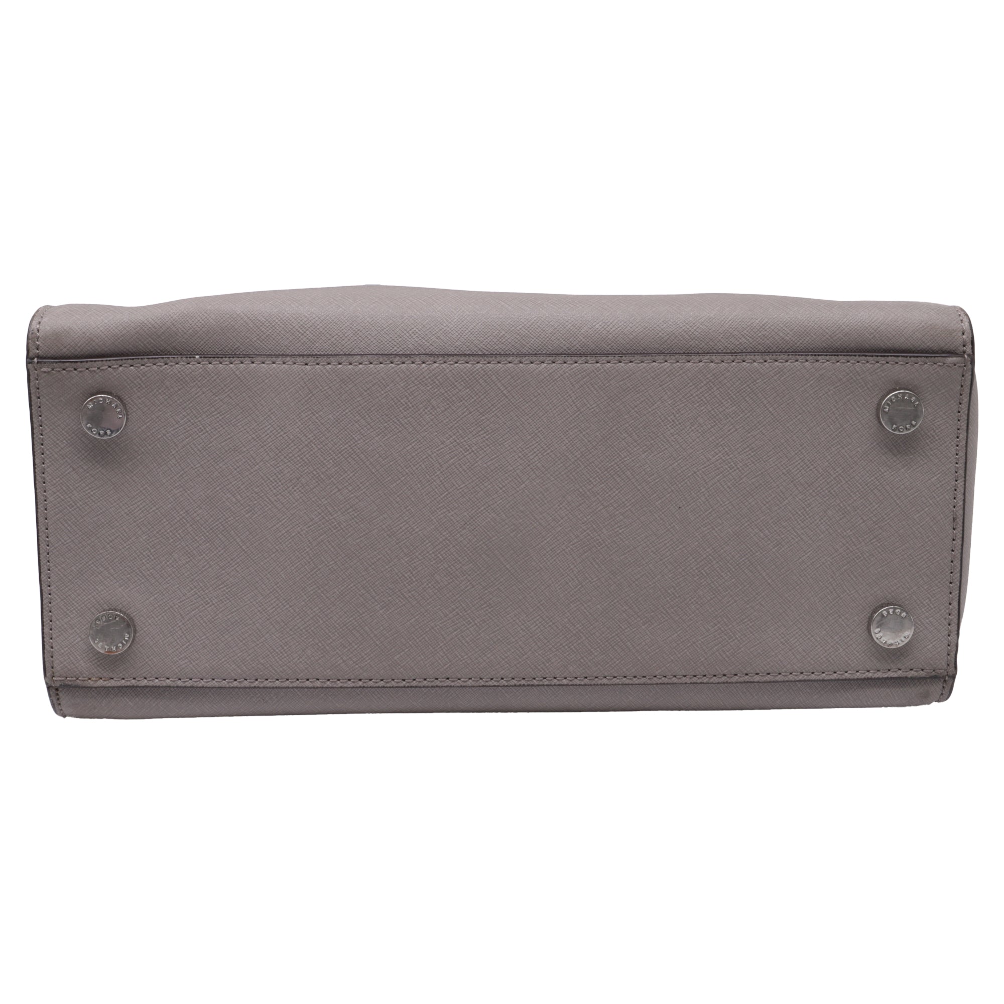 Bolso de cuero color gris