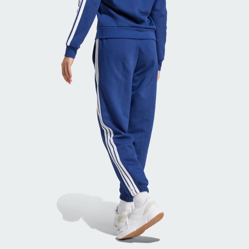 Pantalón de mujer de corte amplio a rayas