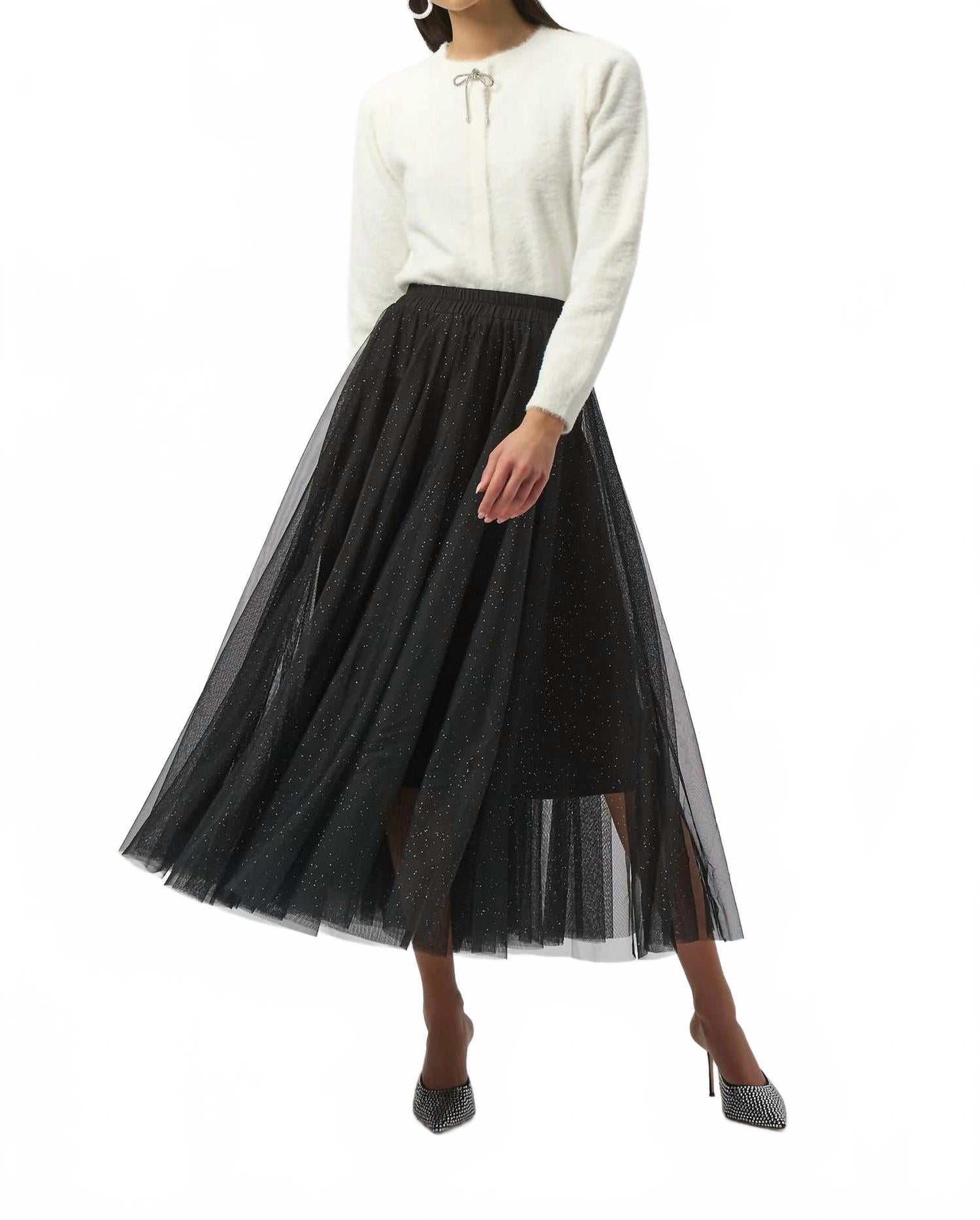 Falda color negro