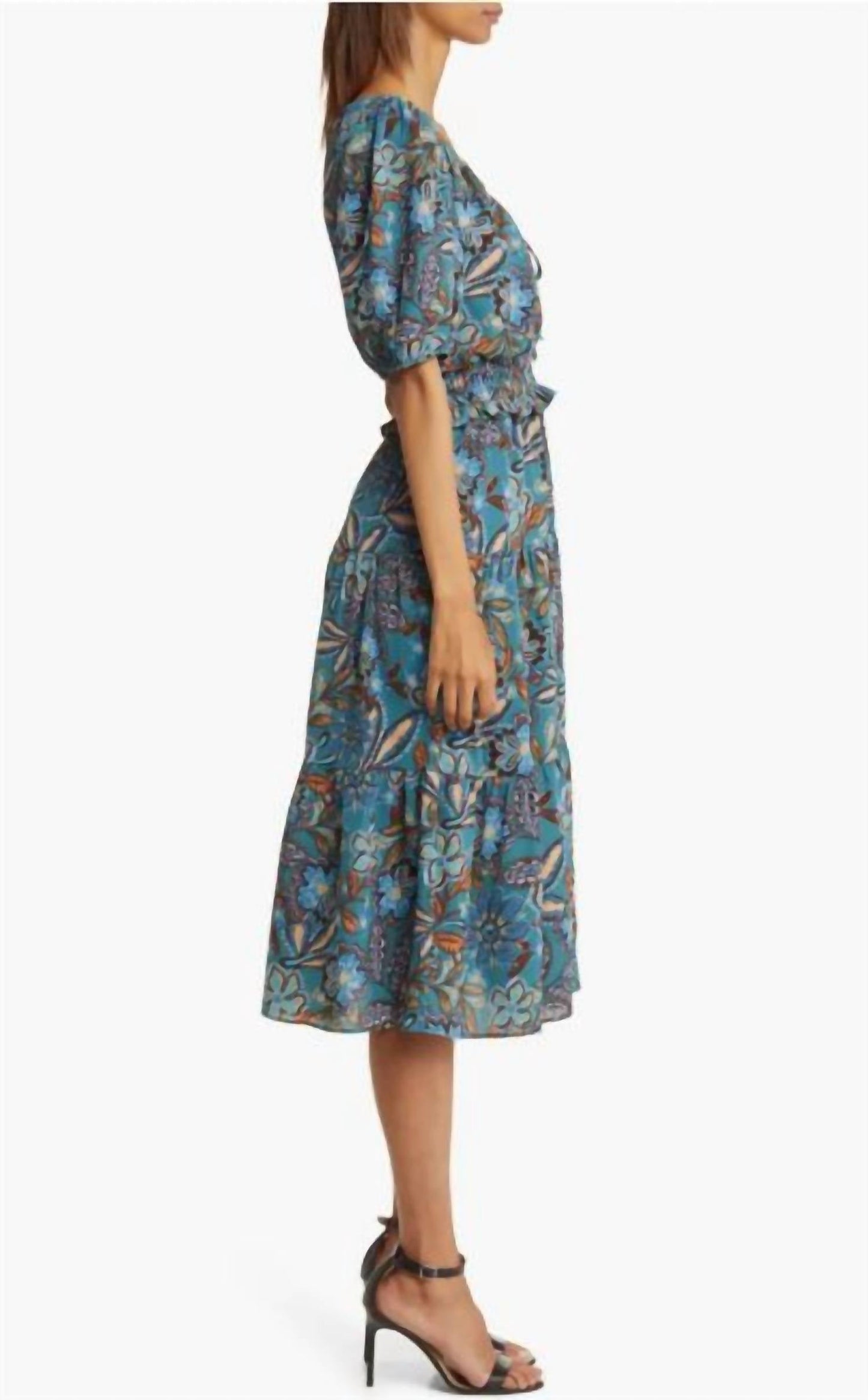 Vestido con estampado floral color azul y café