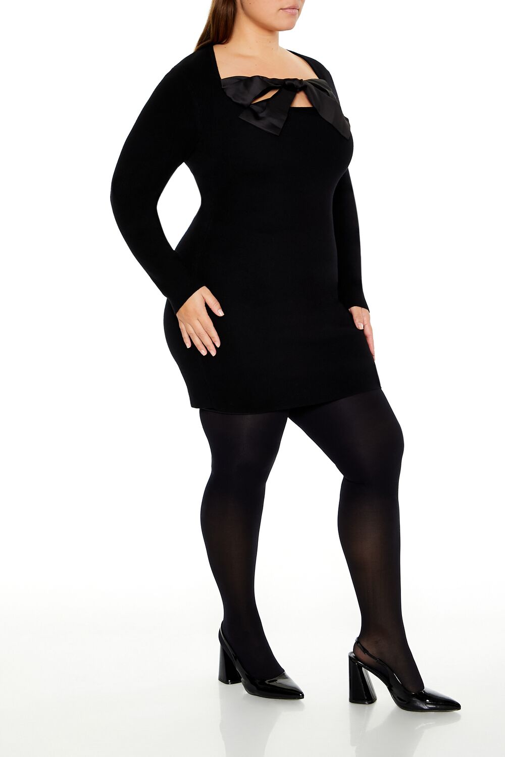Vestido de satén corto