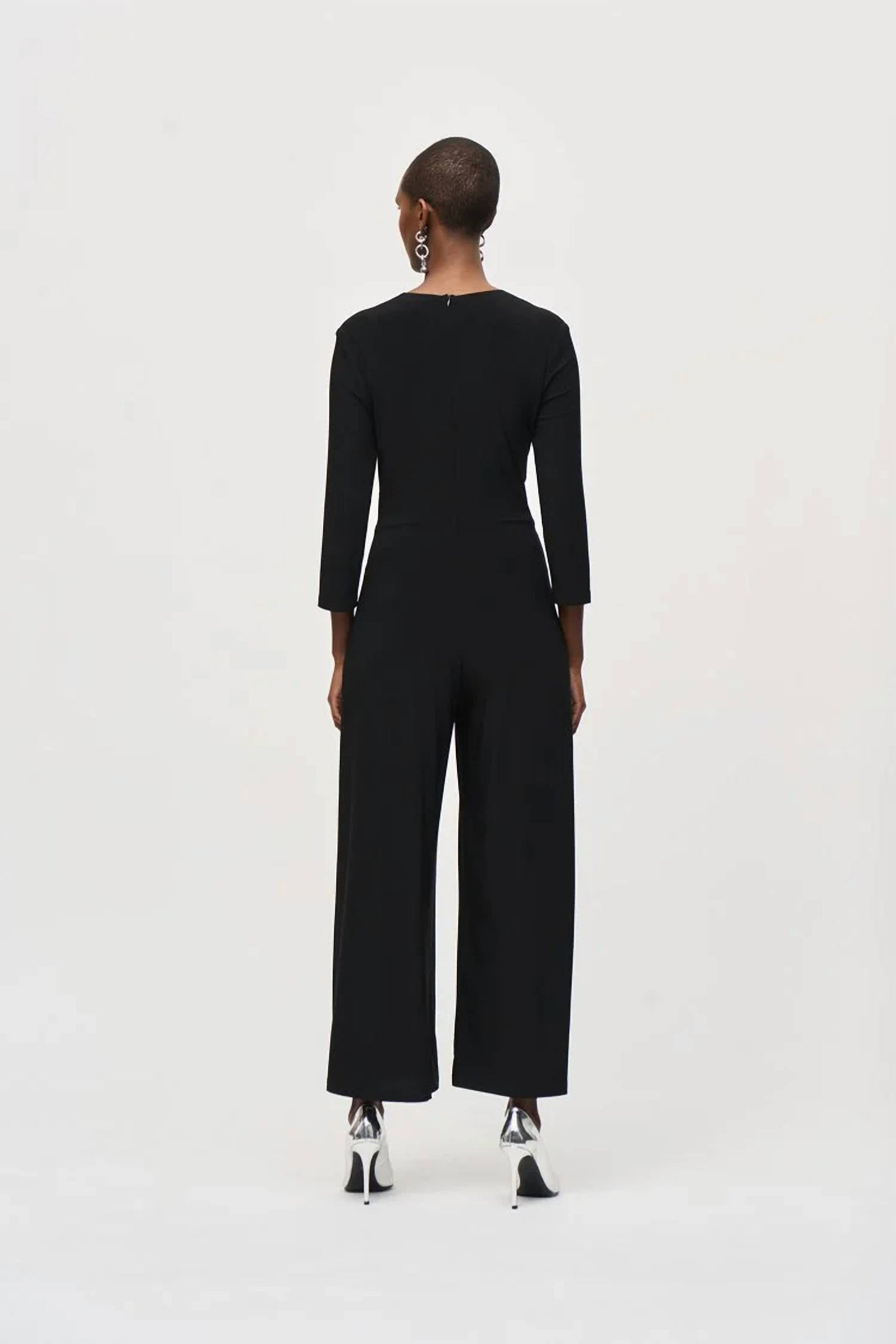 Chal color negro