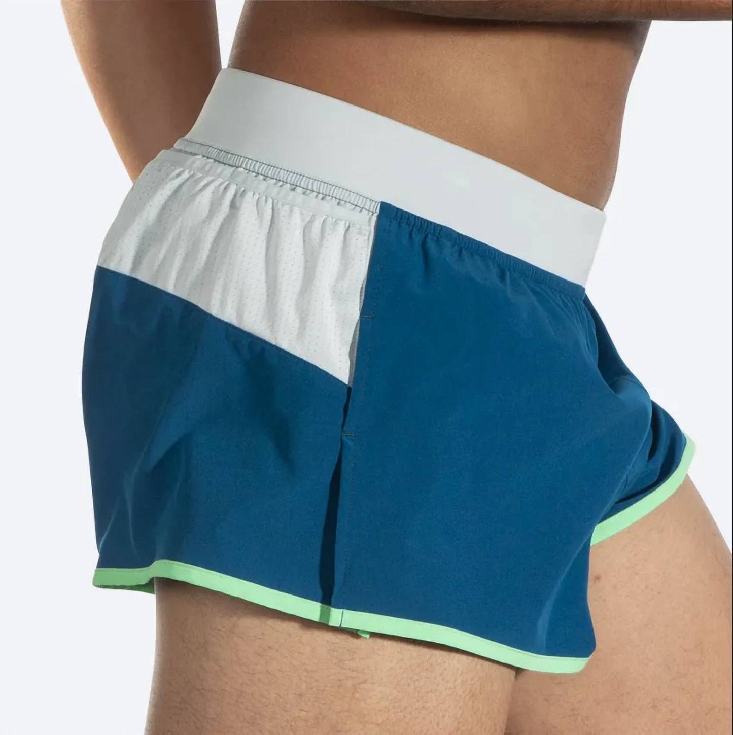 Short color gris y verde