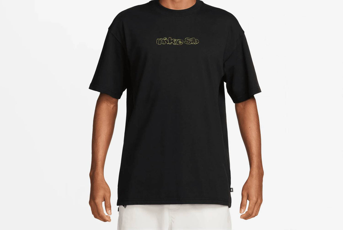 Camiseta color negro