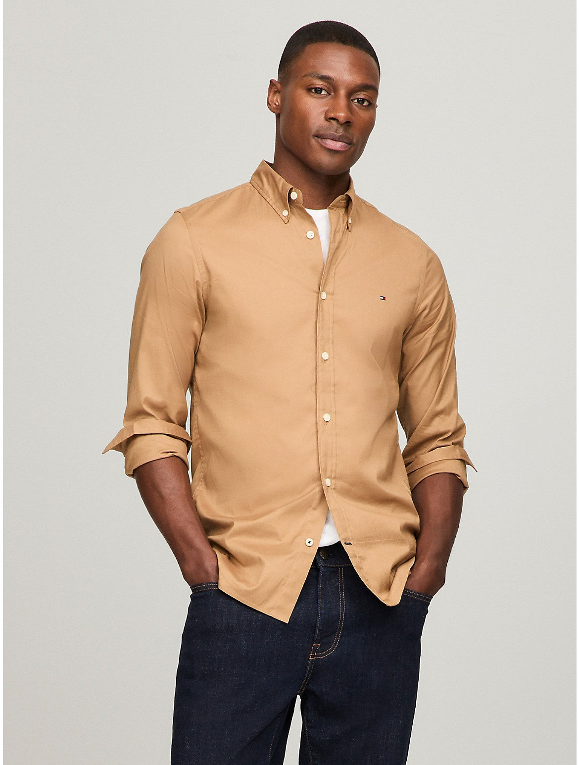 Camisa de hombre de corte ajustado