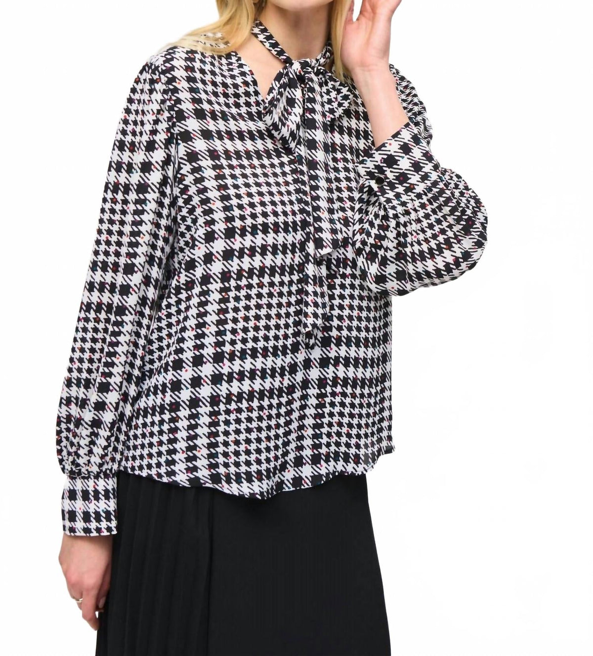 Blusa con cuello en V