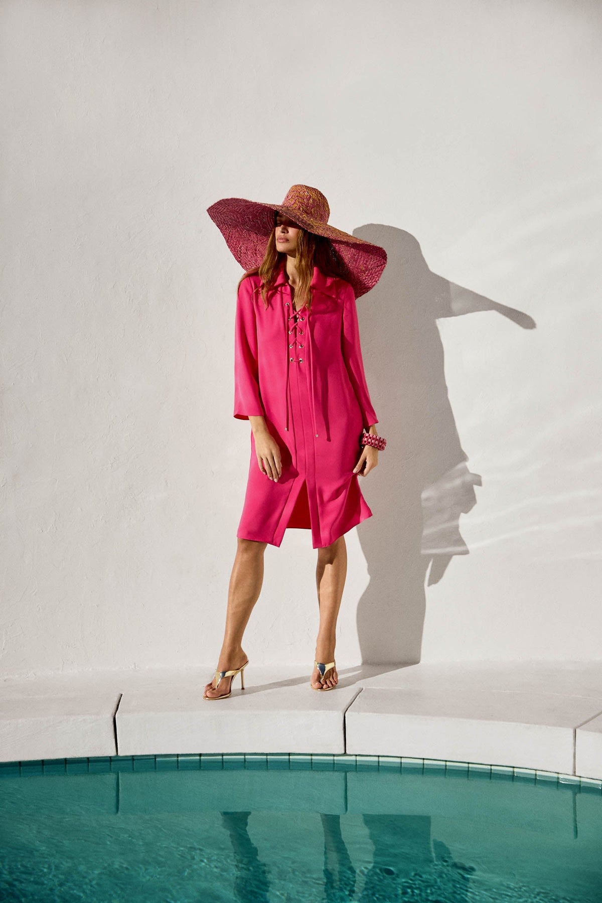 Vestido con cordones