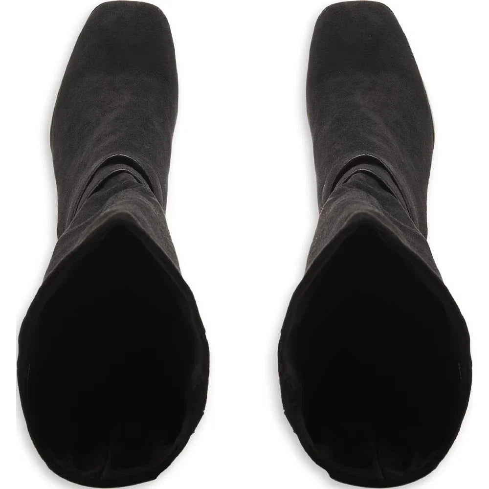 Botas de mujer color negro