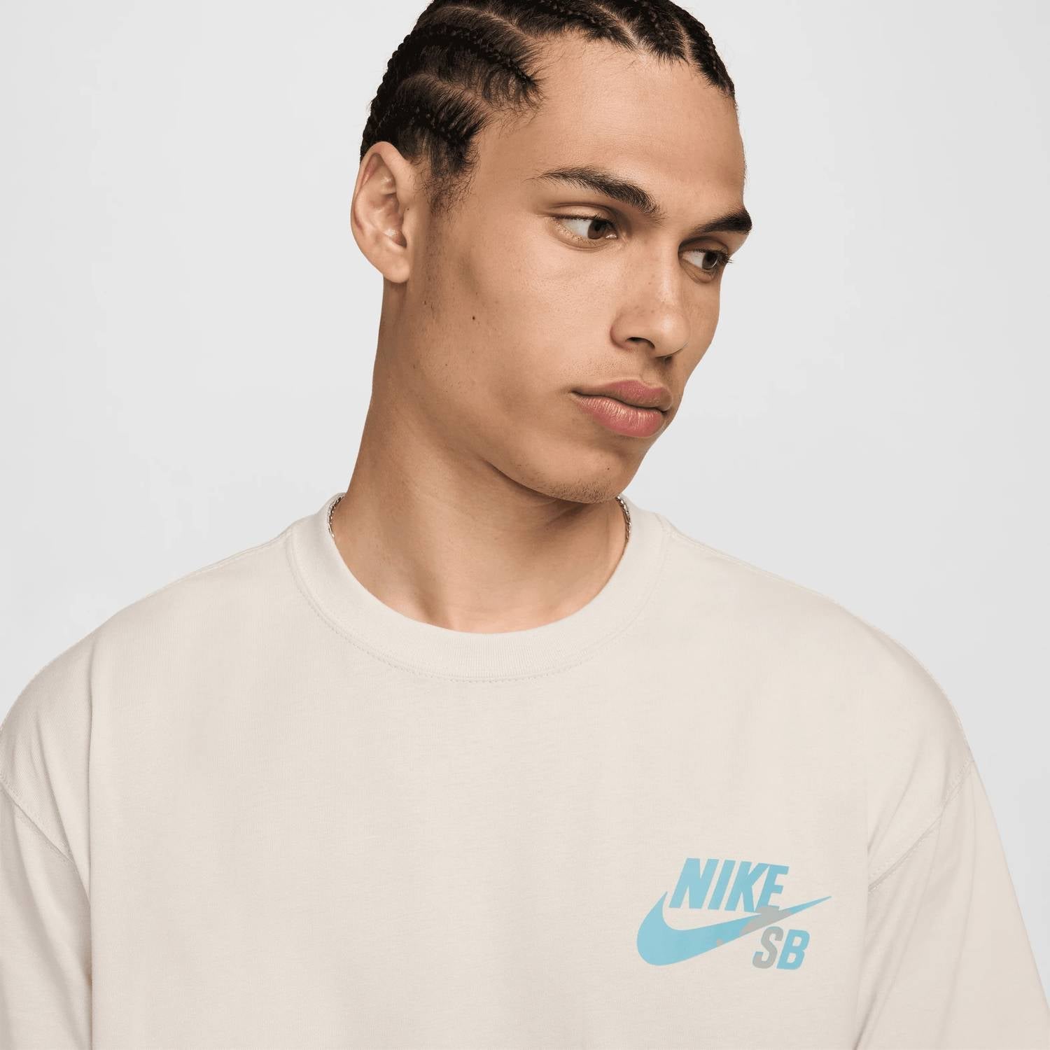 Camiseta con cuello redondo