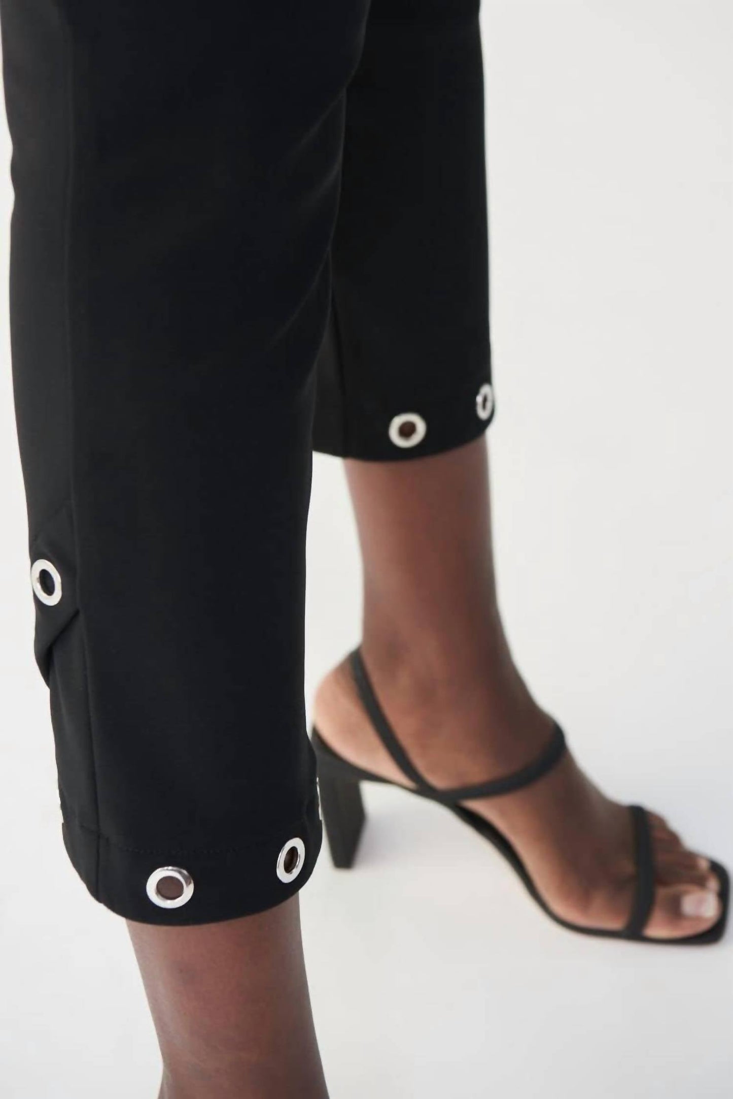 Pantalón color negro