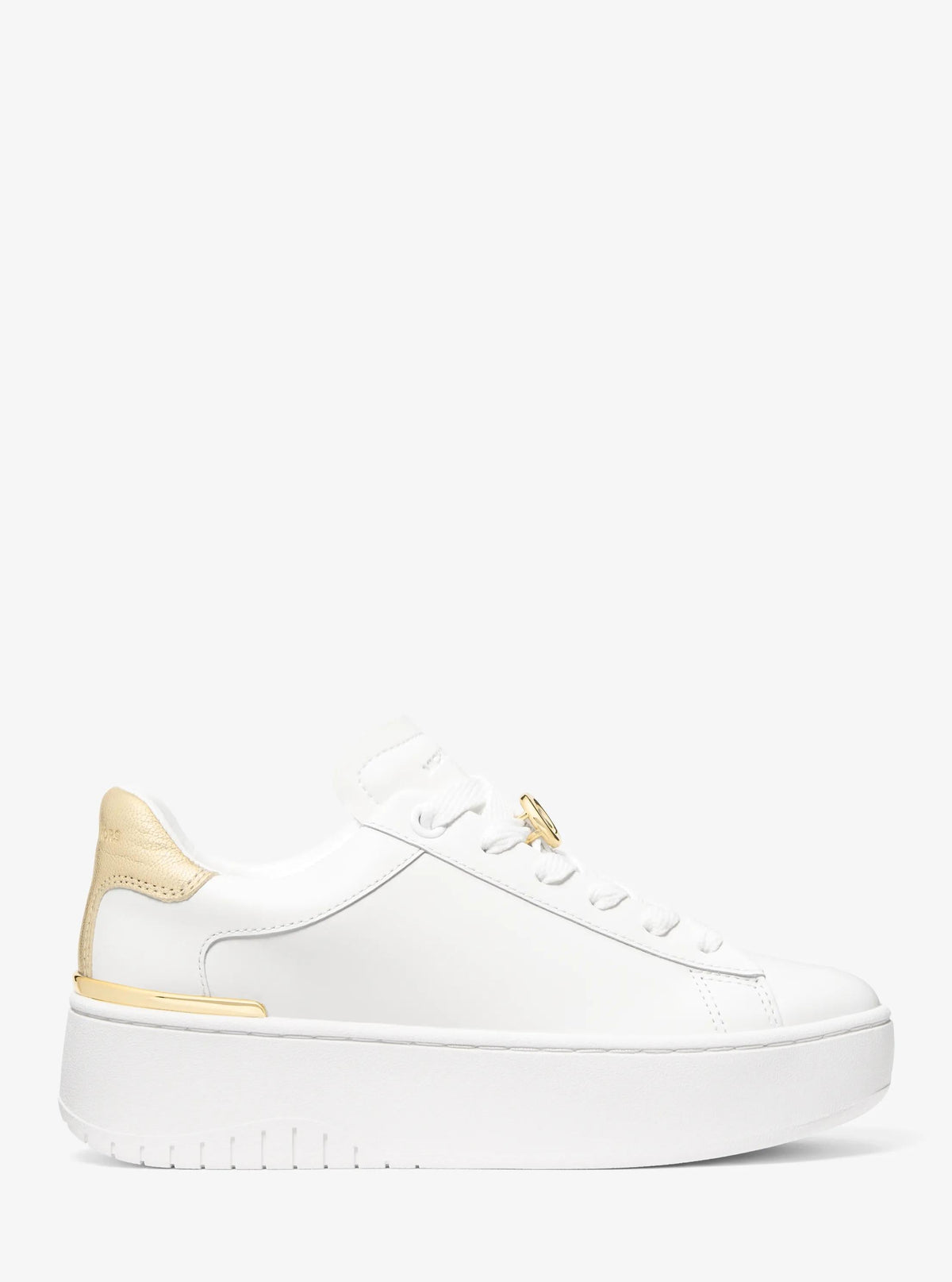 Tenis de cuero con plataforma