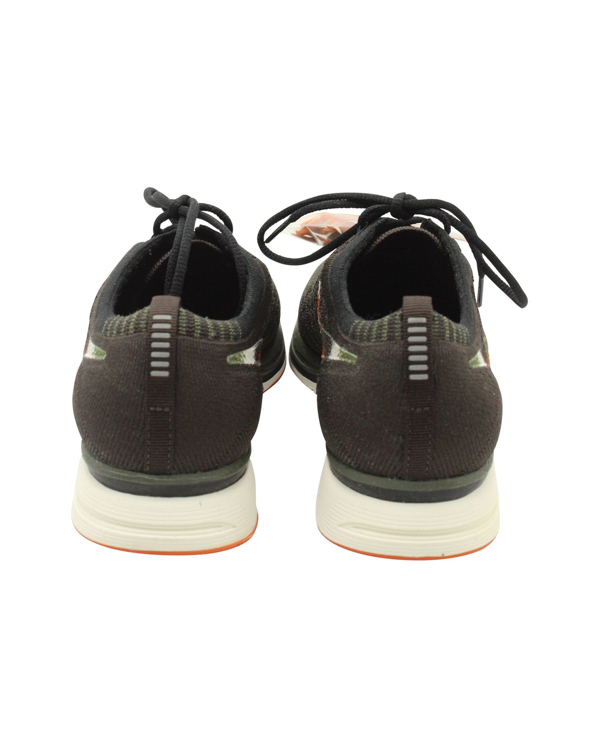 Tenis