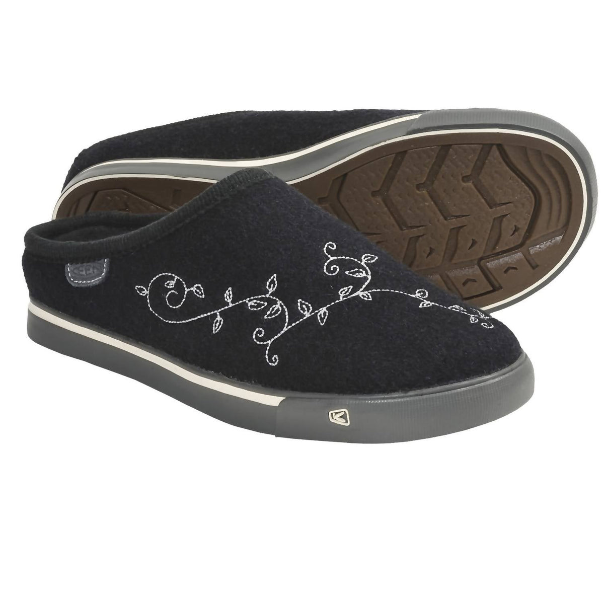 Pantuflas de mujer color negro