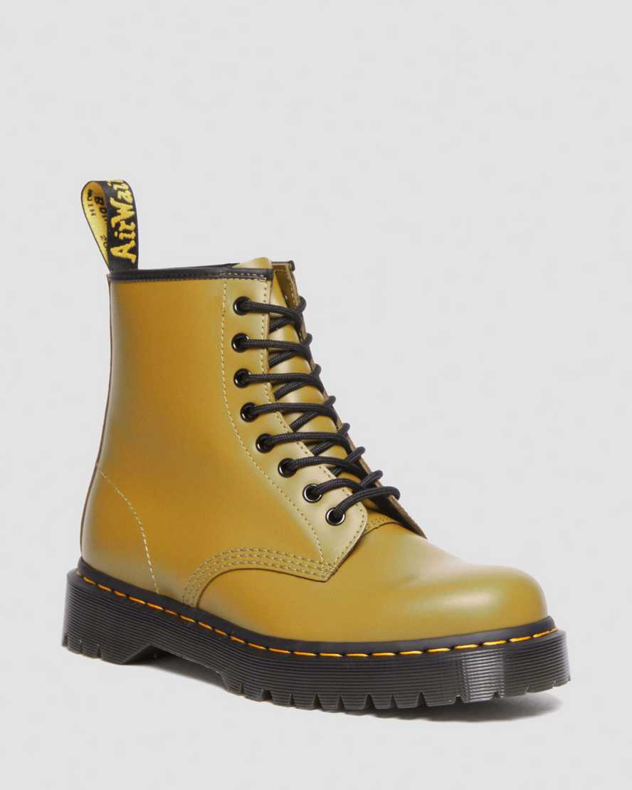 Botas de cuero con cordones